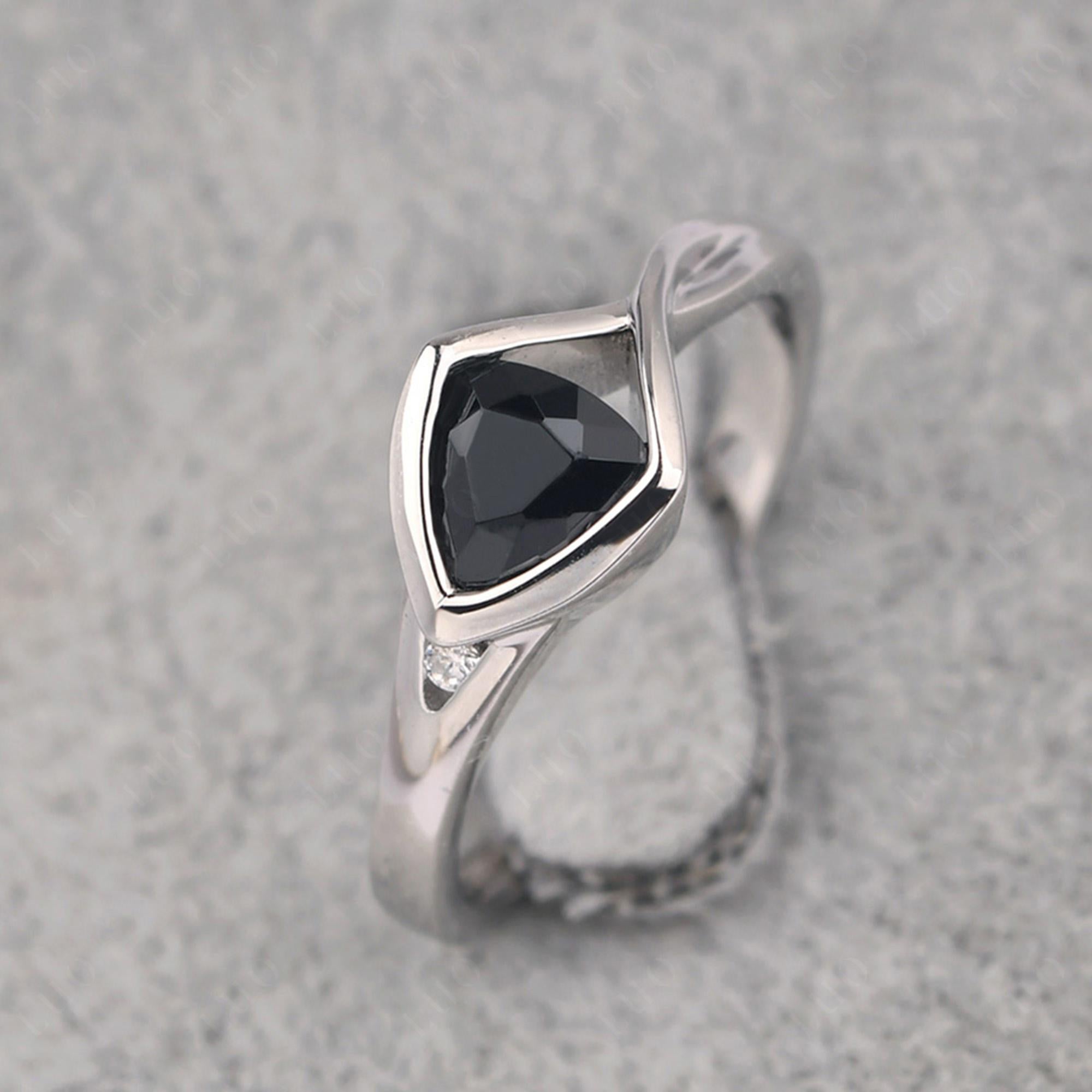 Trillion Cut Simple Black Spinel Ring - LUO Jewelry