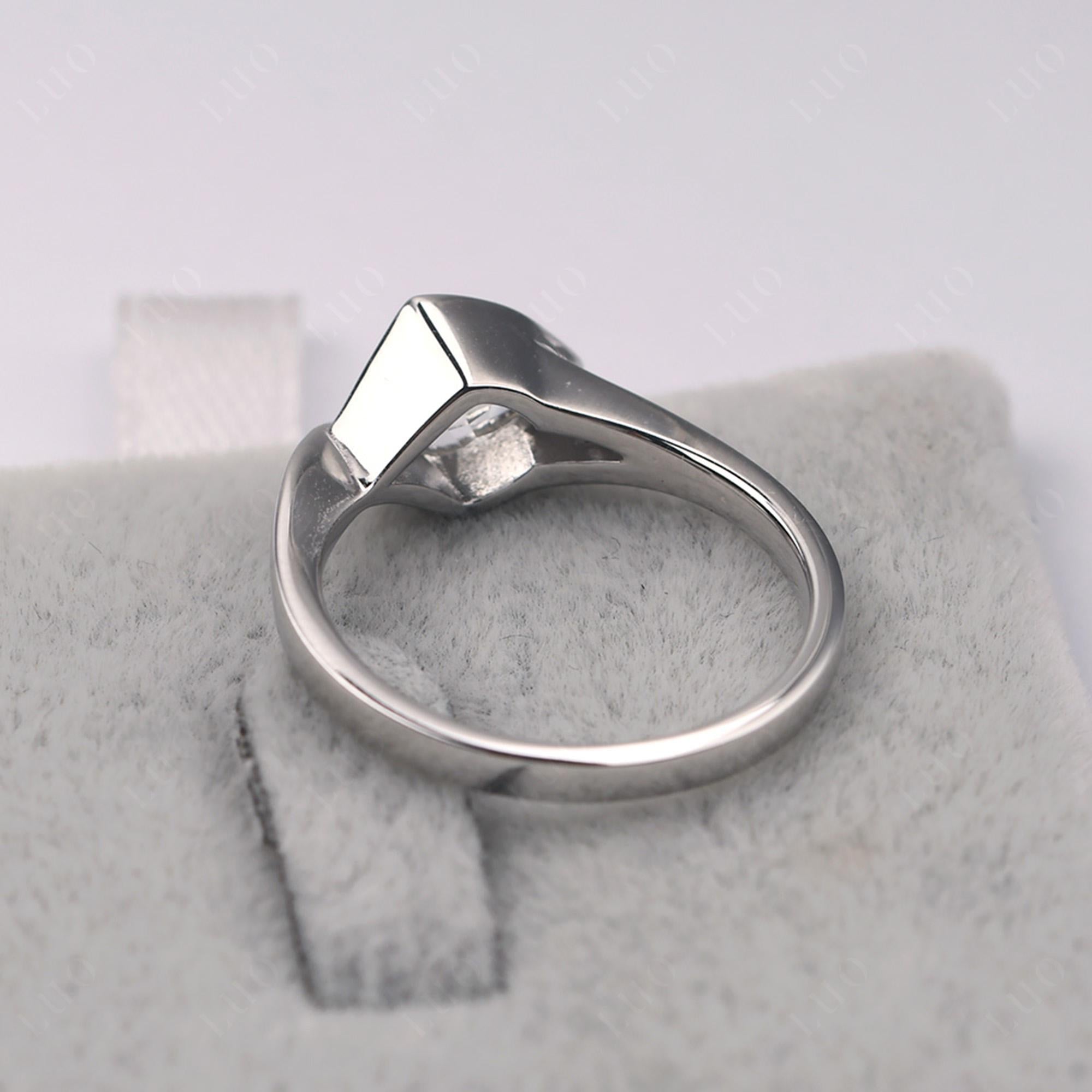 White Topaz Arrowhead Ring - LUO Jewelry