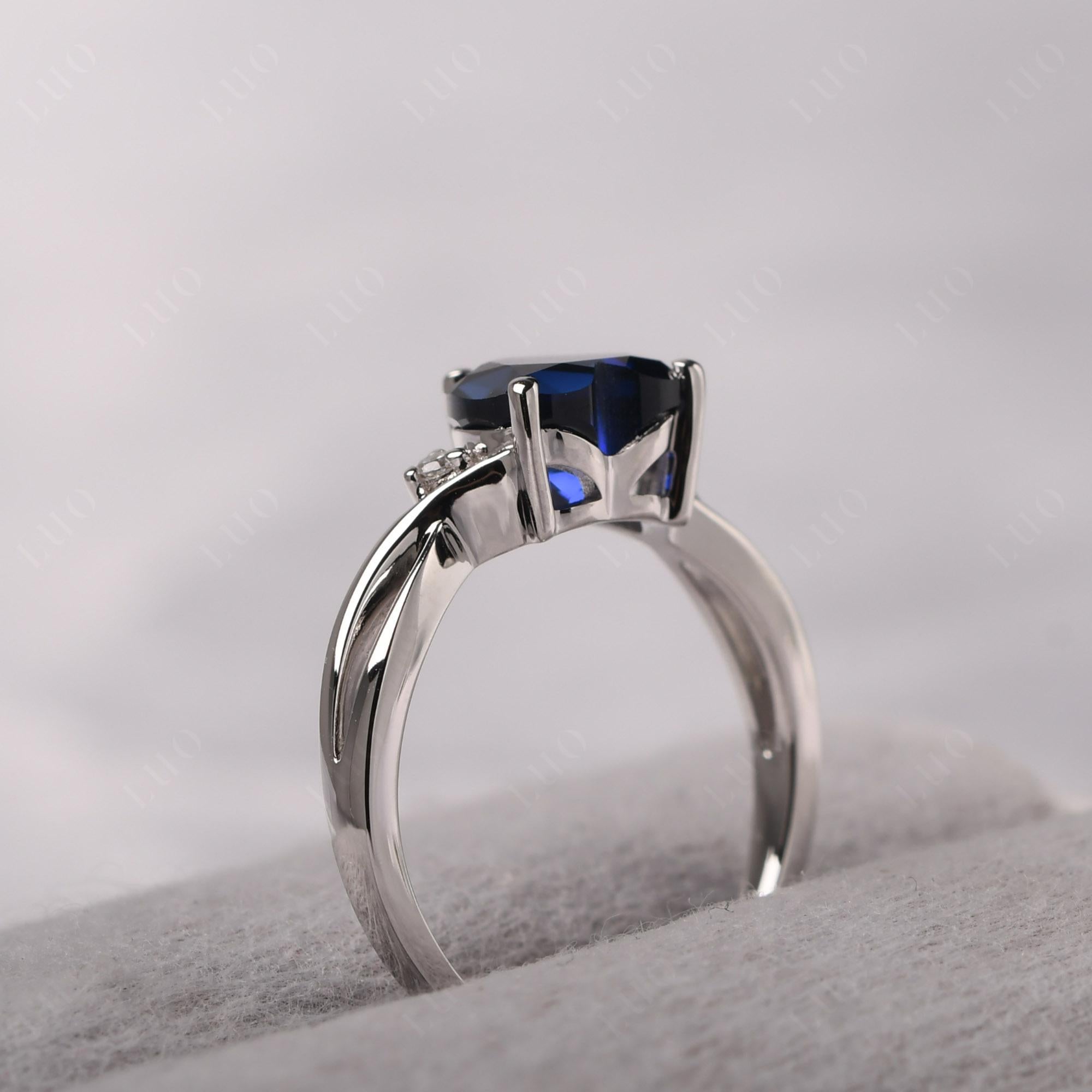 Heart Shaped Sapphire Ring - LUO Jewelry