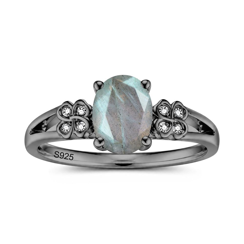 Oval Cut Emerald Leaf Clover Ring - LUO Jewelry #gemstone_Labradorite