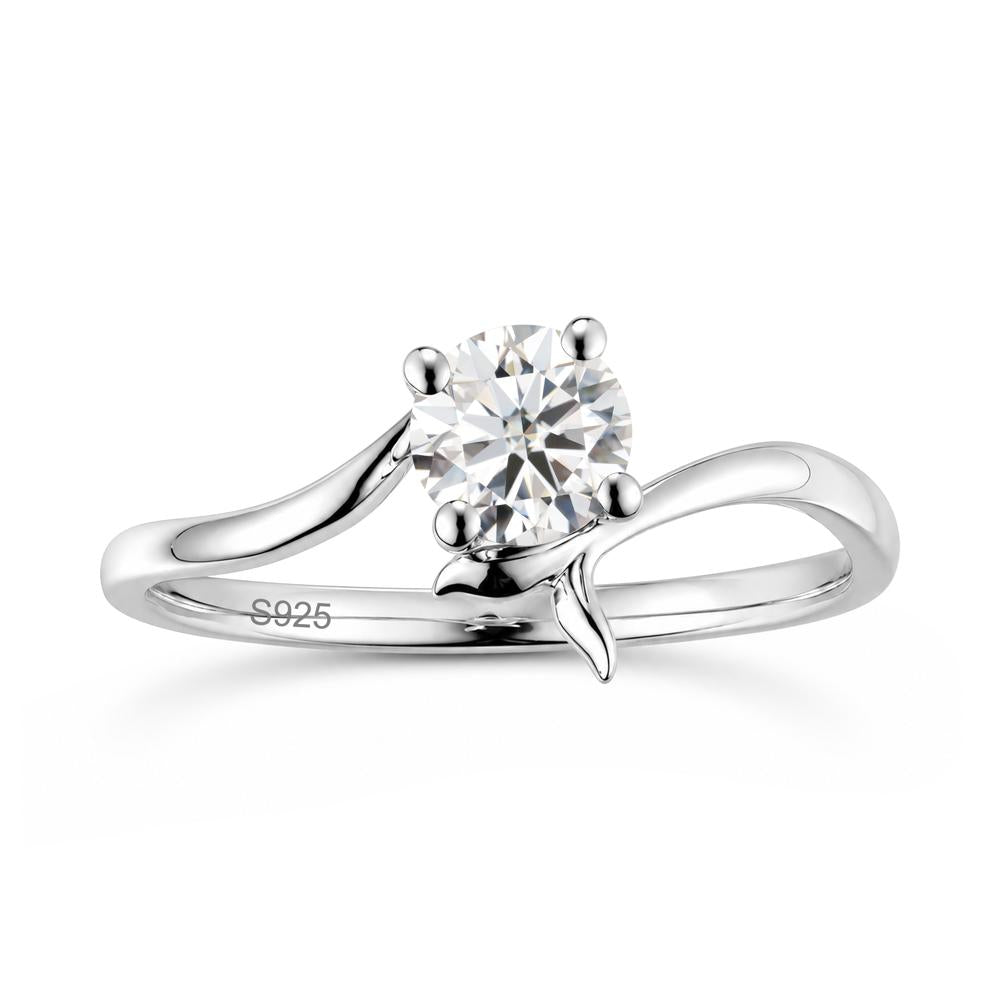 Round Shaped Emerald Whale Tail Bypass Ring - LUO Jewelry #gemstone_Moissanite