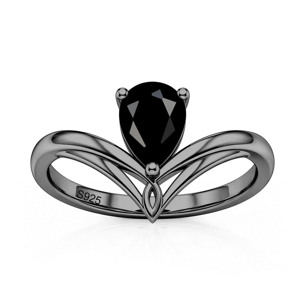 Solitaire Pear Cut Amethyst Chevron Ring - LUO Jewelry #gemstone_Black Spinel