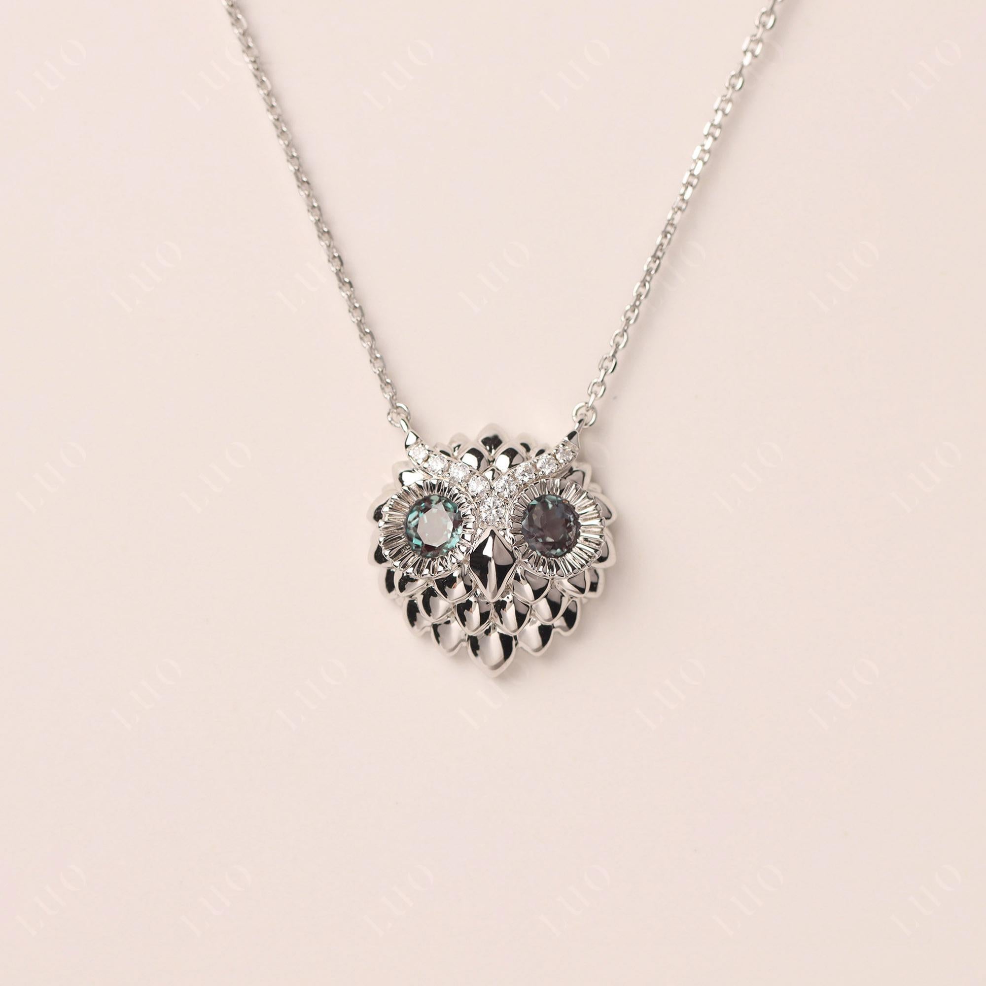 Alexandrite Owl Necklace - LUO Jewelry