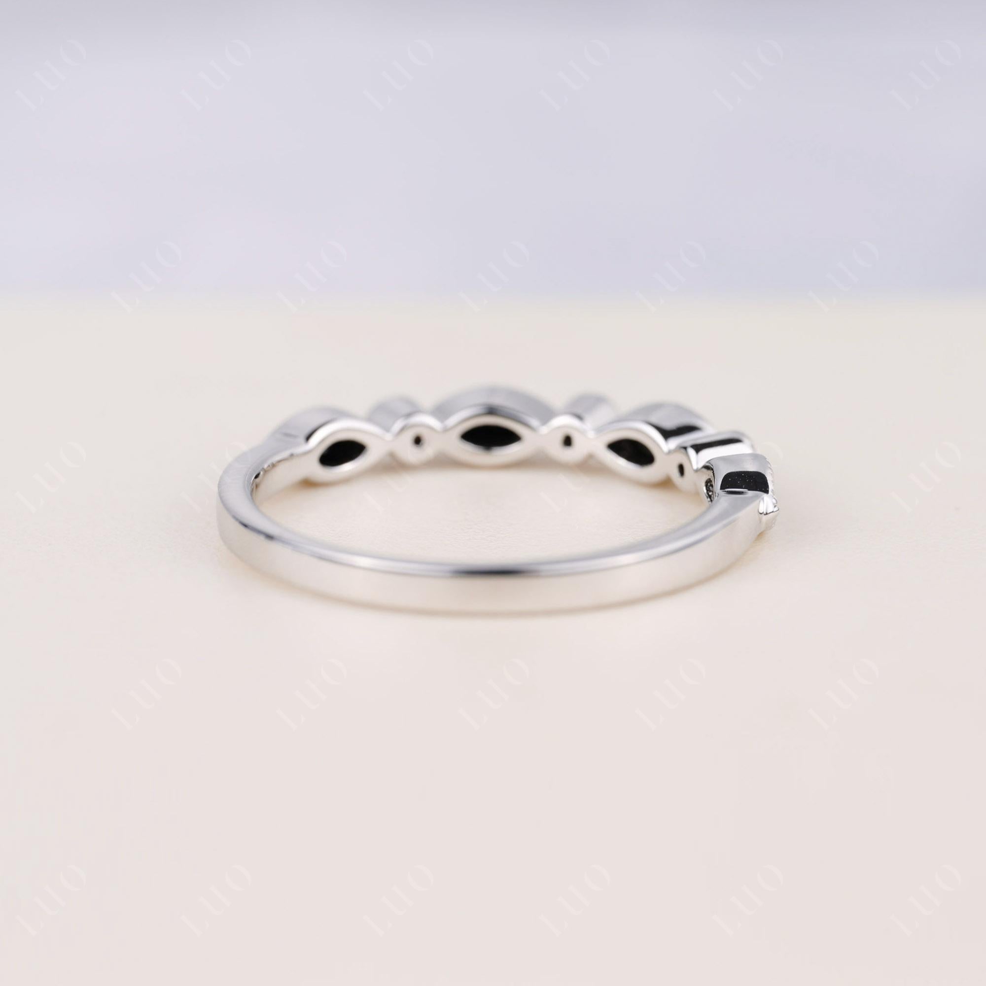 Black Spinel Milgrain Band Ring - LUO Jewelry