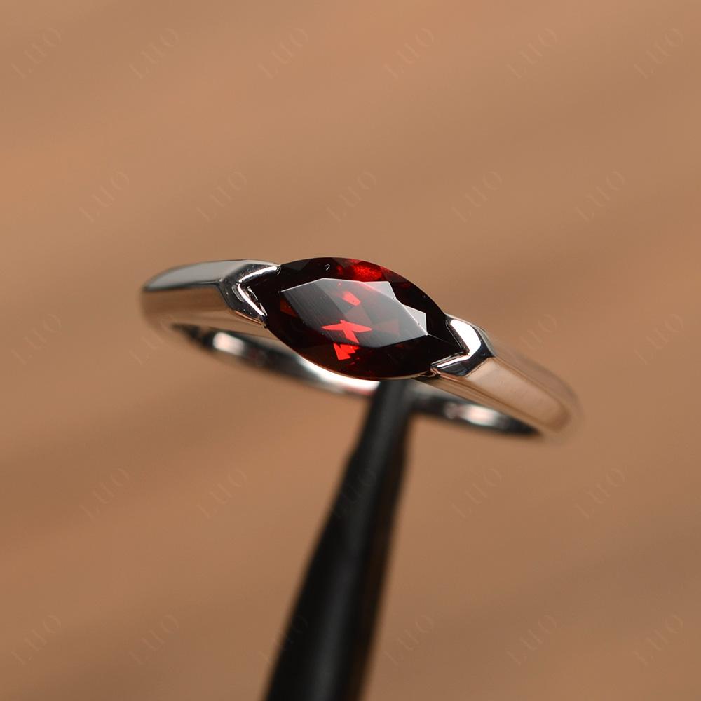 Garnet East West Bezel Marquise Ring - LUO Jewelry