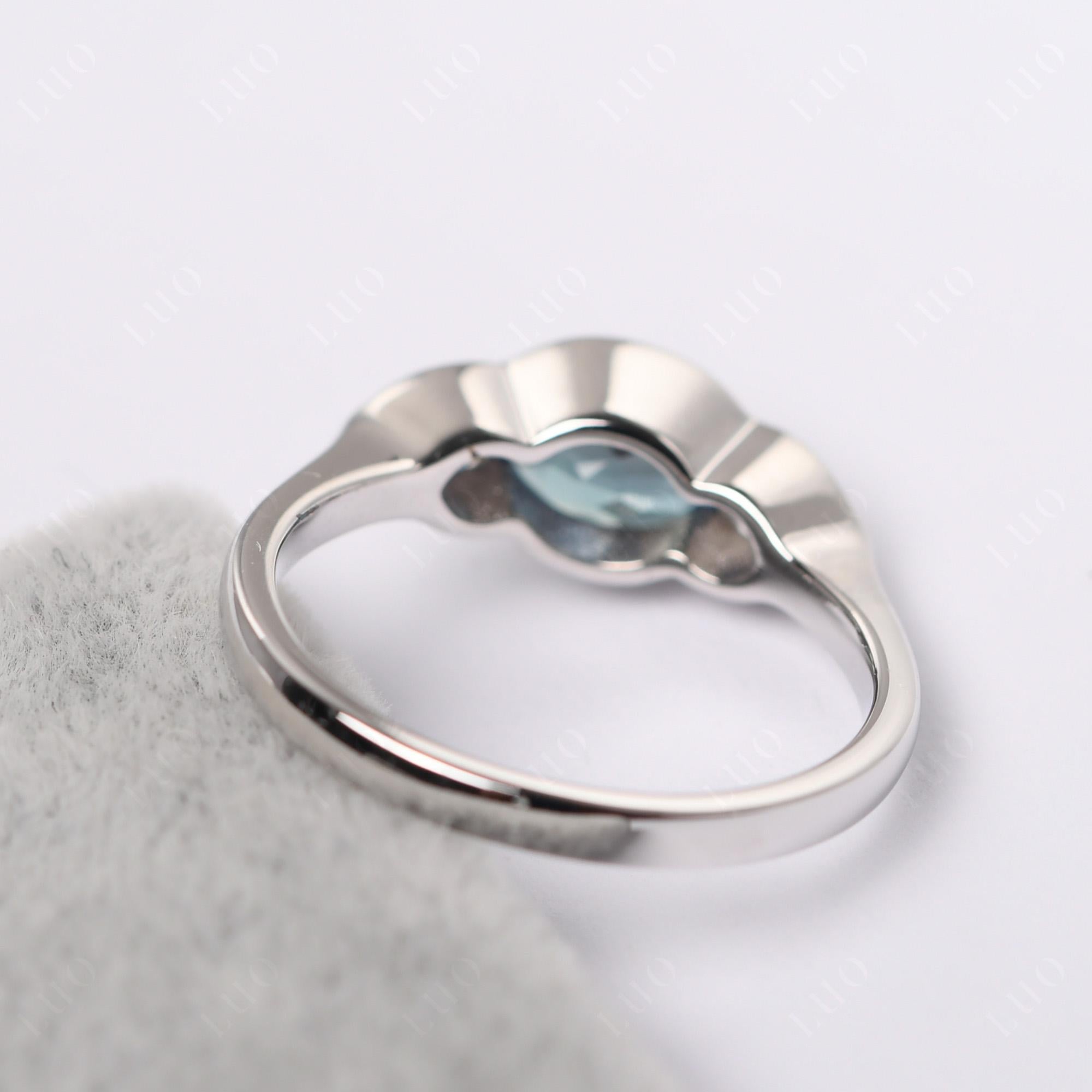3 Stone Bezel Set Alexandrite Wave Ring - LUO Jewelry