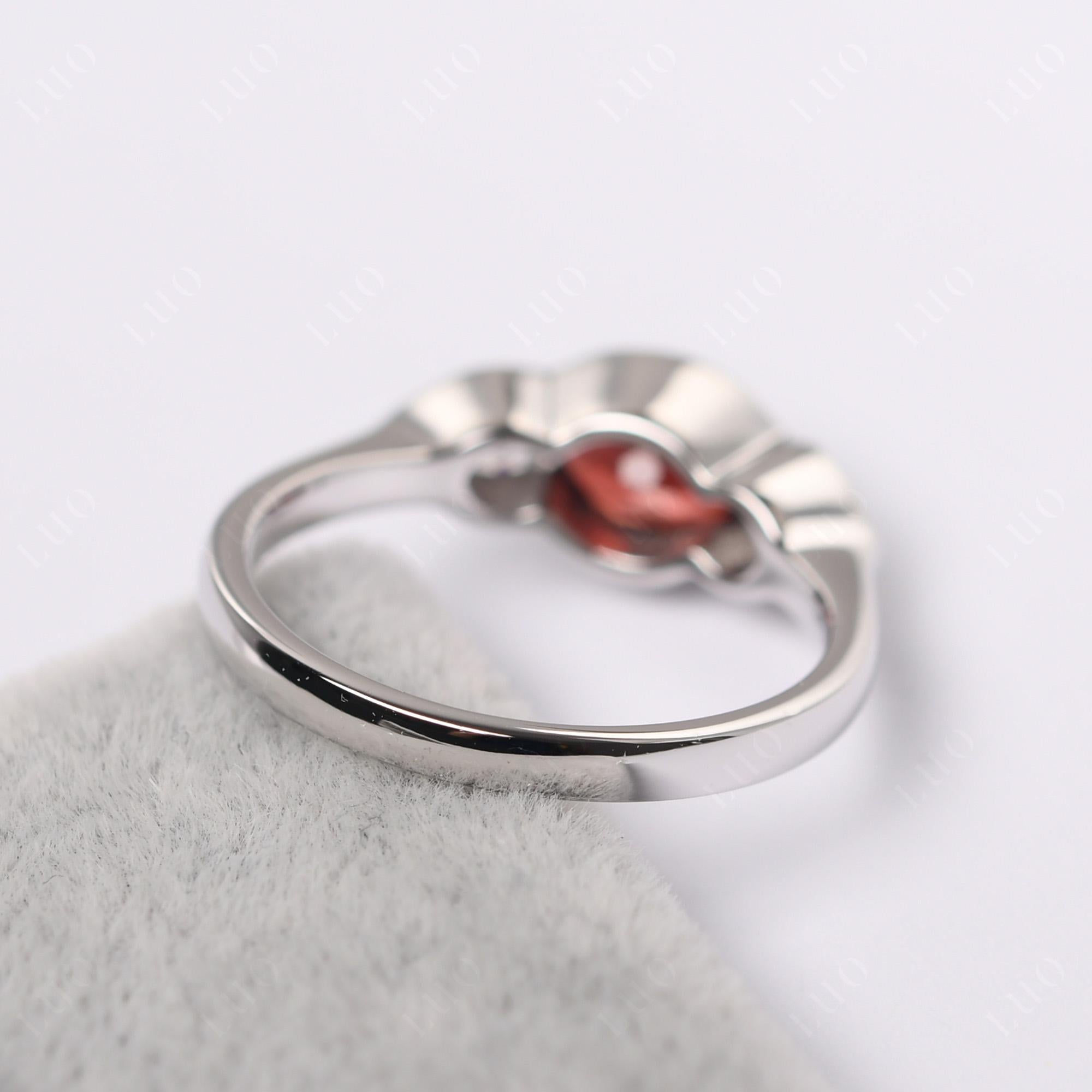 3 Stone Bezel Set Garnet Wave Ring - LUO Jewelry