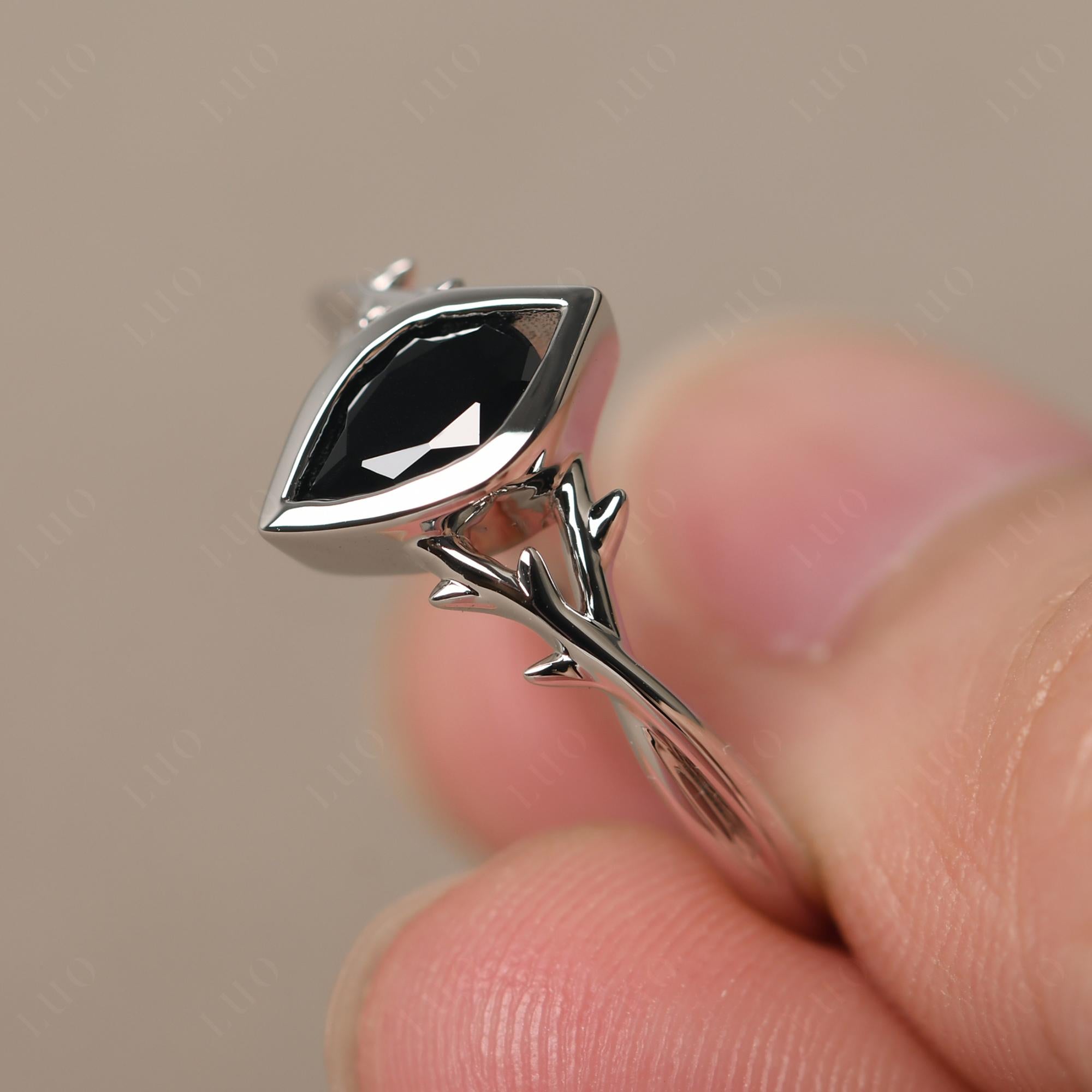 Black Spinel Twig Bezel Set Ring - LUO Jewelry