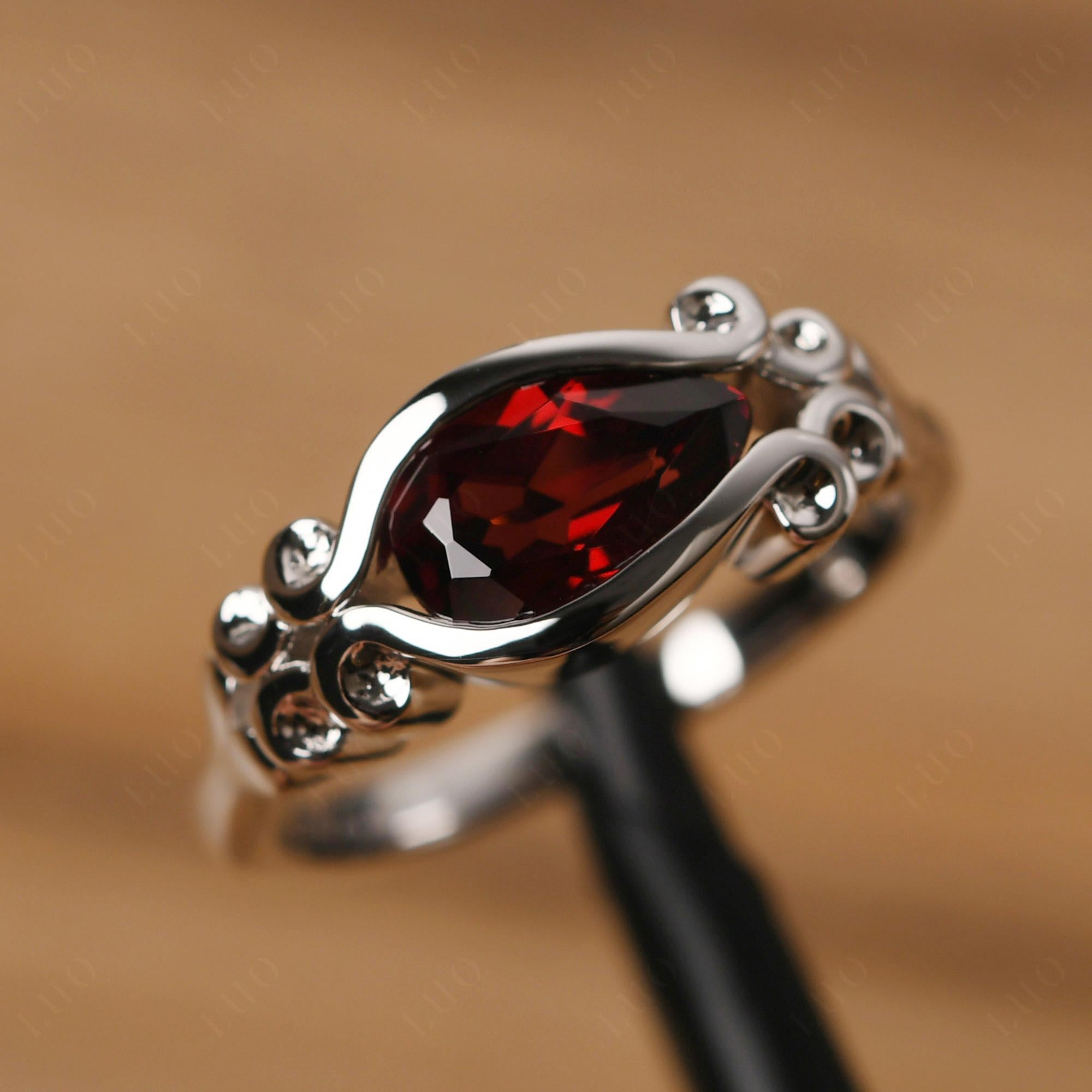 Pear Shaped Garnet Scroll Ring - LUO Jewelry
