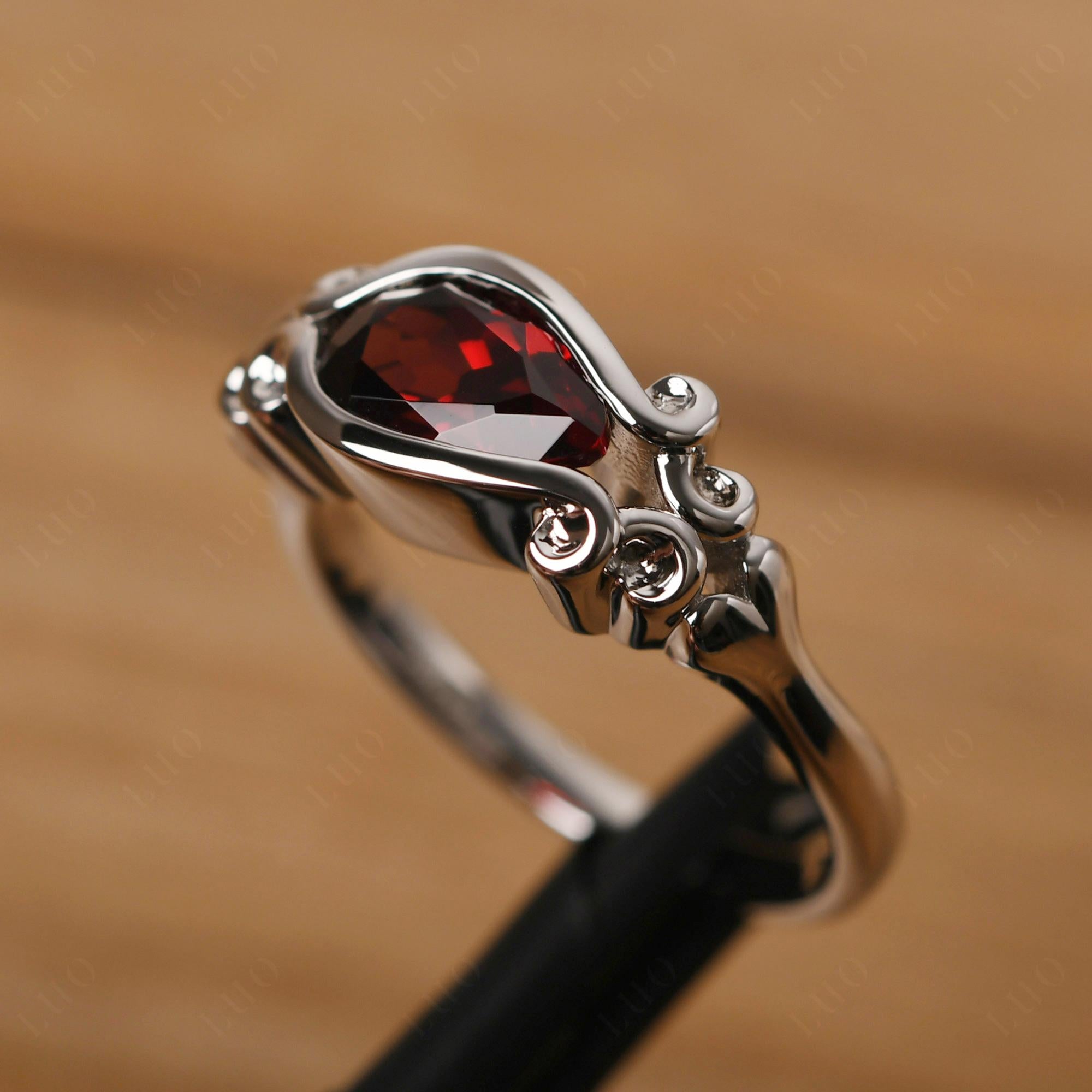 Pear Shaped Garnet Scroll Ring - LUO Jewelry