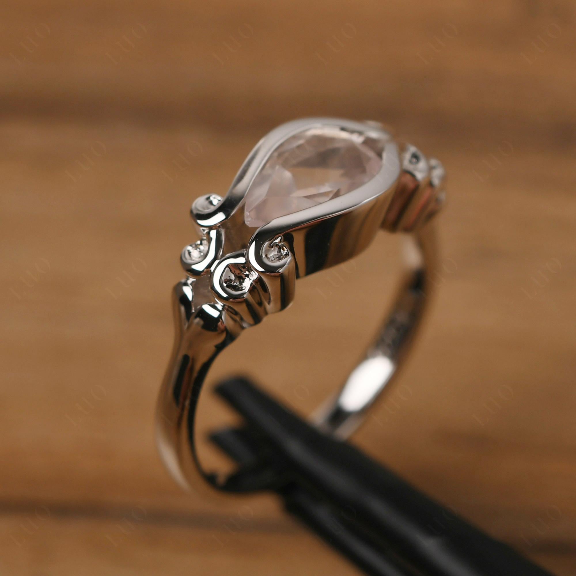 Rose Quartz Scrollwork Ring - LUO Jewelry