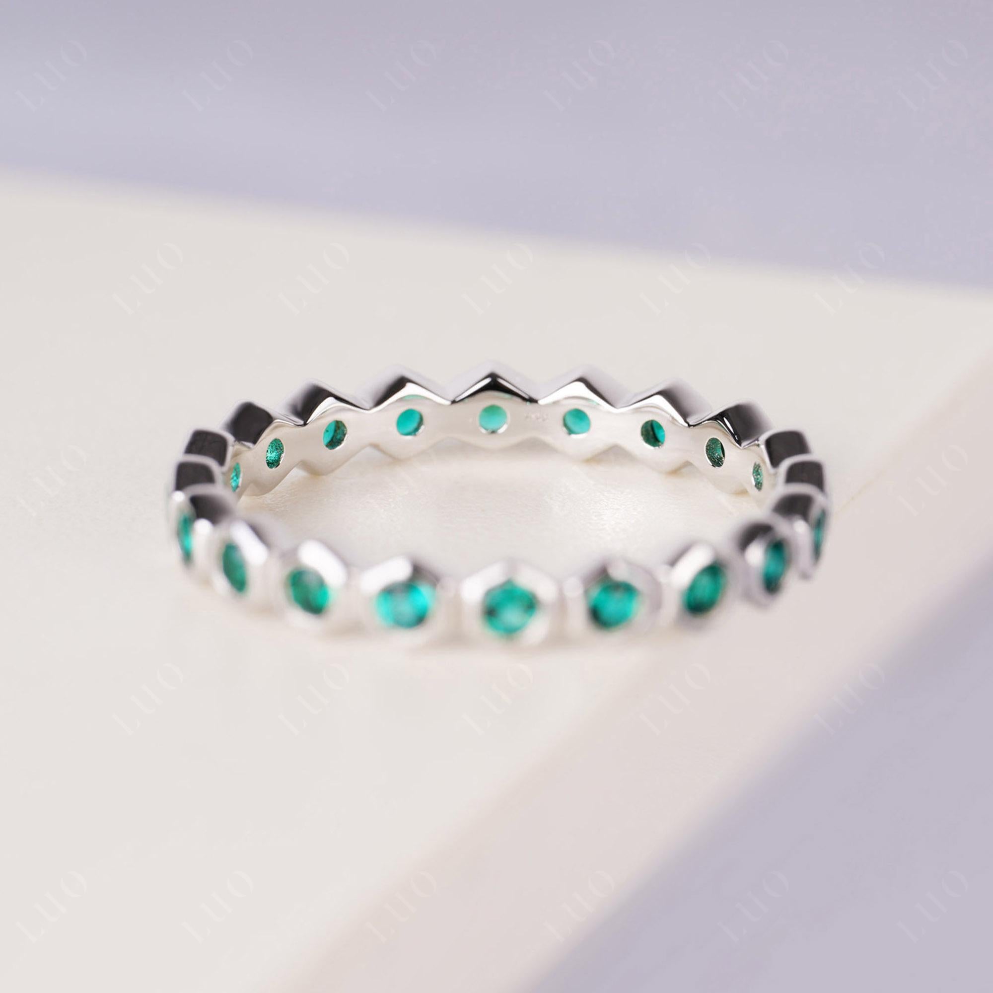 Emerald Hexagon Band Ring | LUO Jewelry