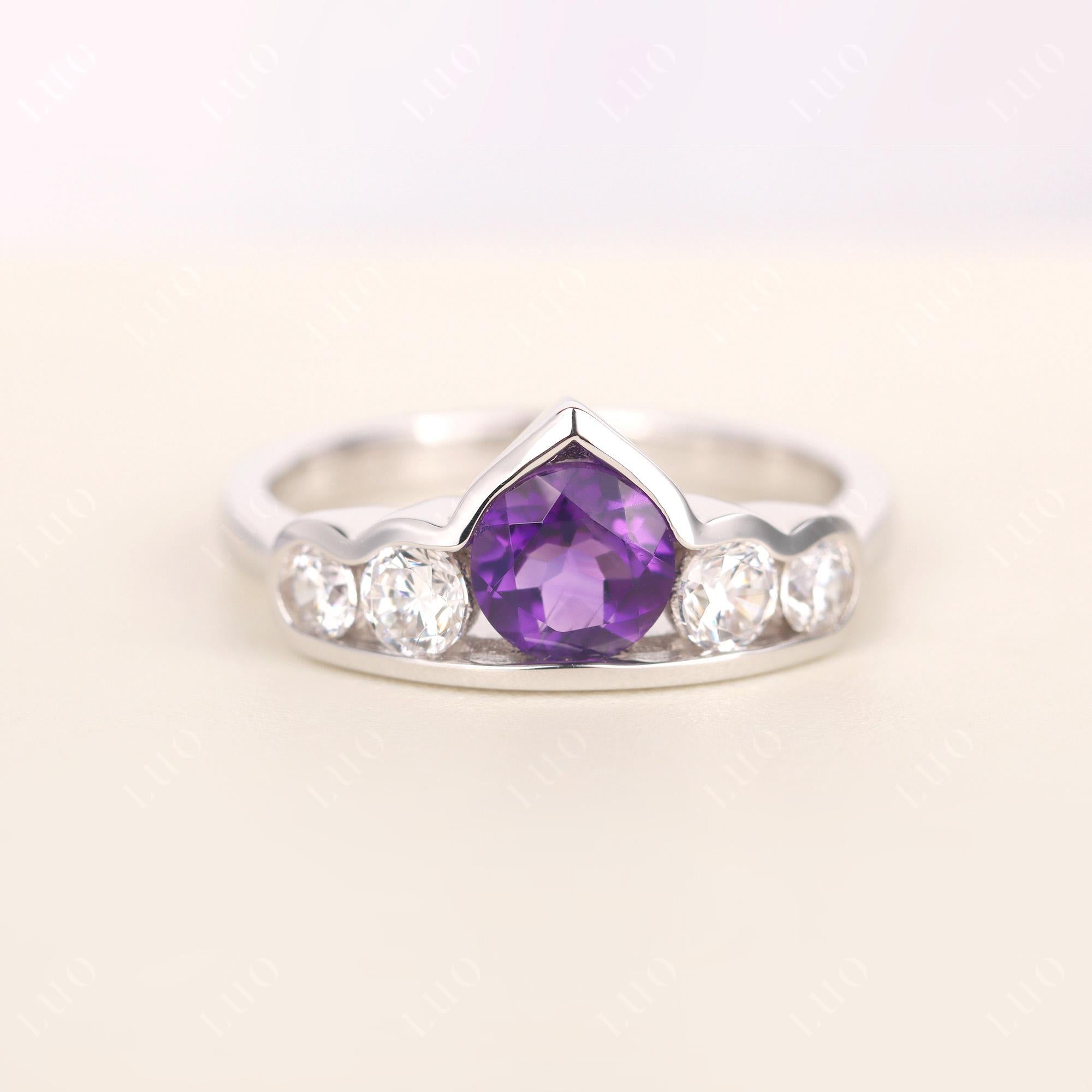 Vintage Amethyst Cluster Ring Yellow Gold - LUO Jewelry