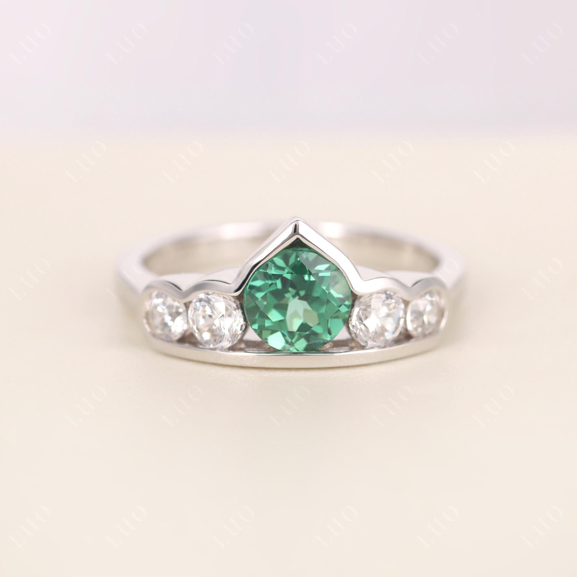 Vintage Green Sapphire Cluster Ring Yellow Gold - LUO Jewelry