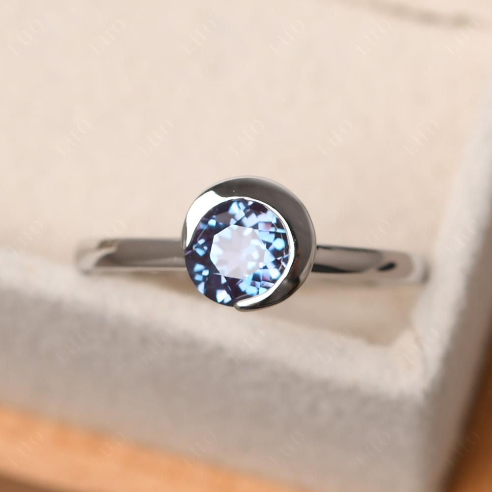 Alexandrite New Moon Bezel Ring - LUO Jewelry