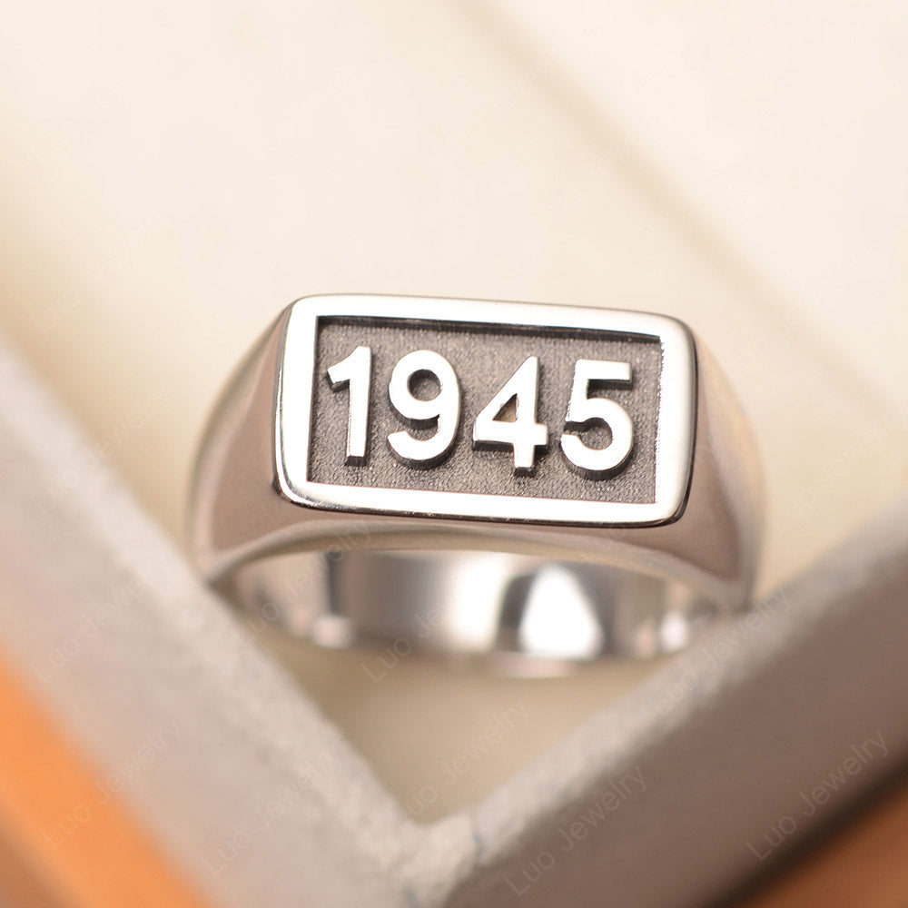 Men's Number Stamp Ringnone