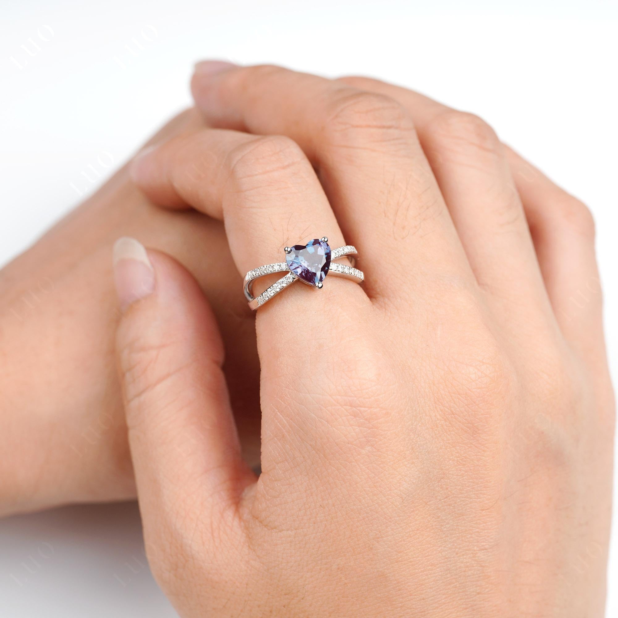 Alexandrite Split Band Ring - LUO Jewelry