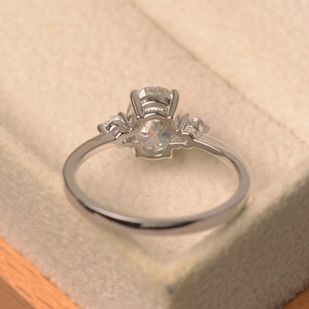 Trilogy Oval Moissanite Ring - LUO Jewelry