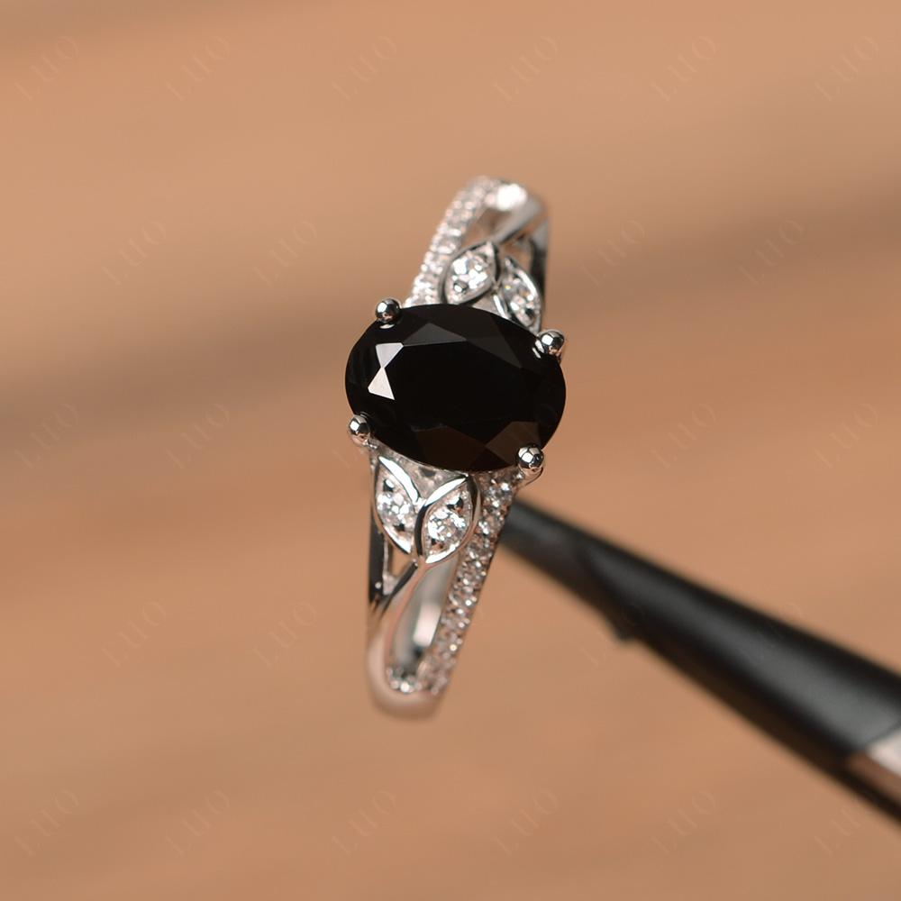 Oval Cut Black Spinel Ring - LUO Jewelry