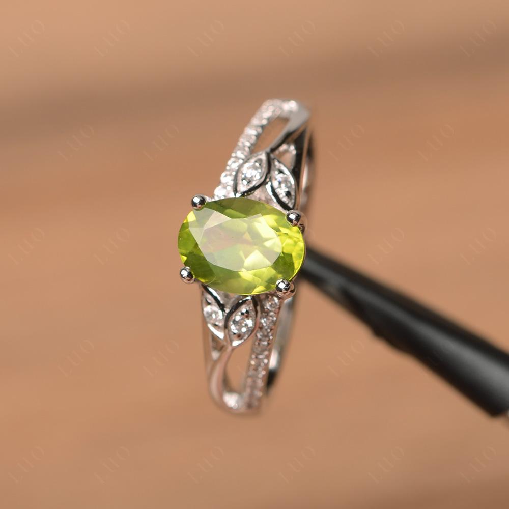 Oval Cut Peridot Ring - LUO Jewelry