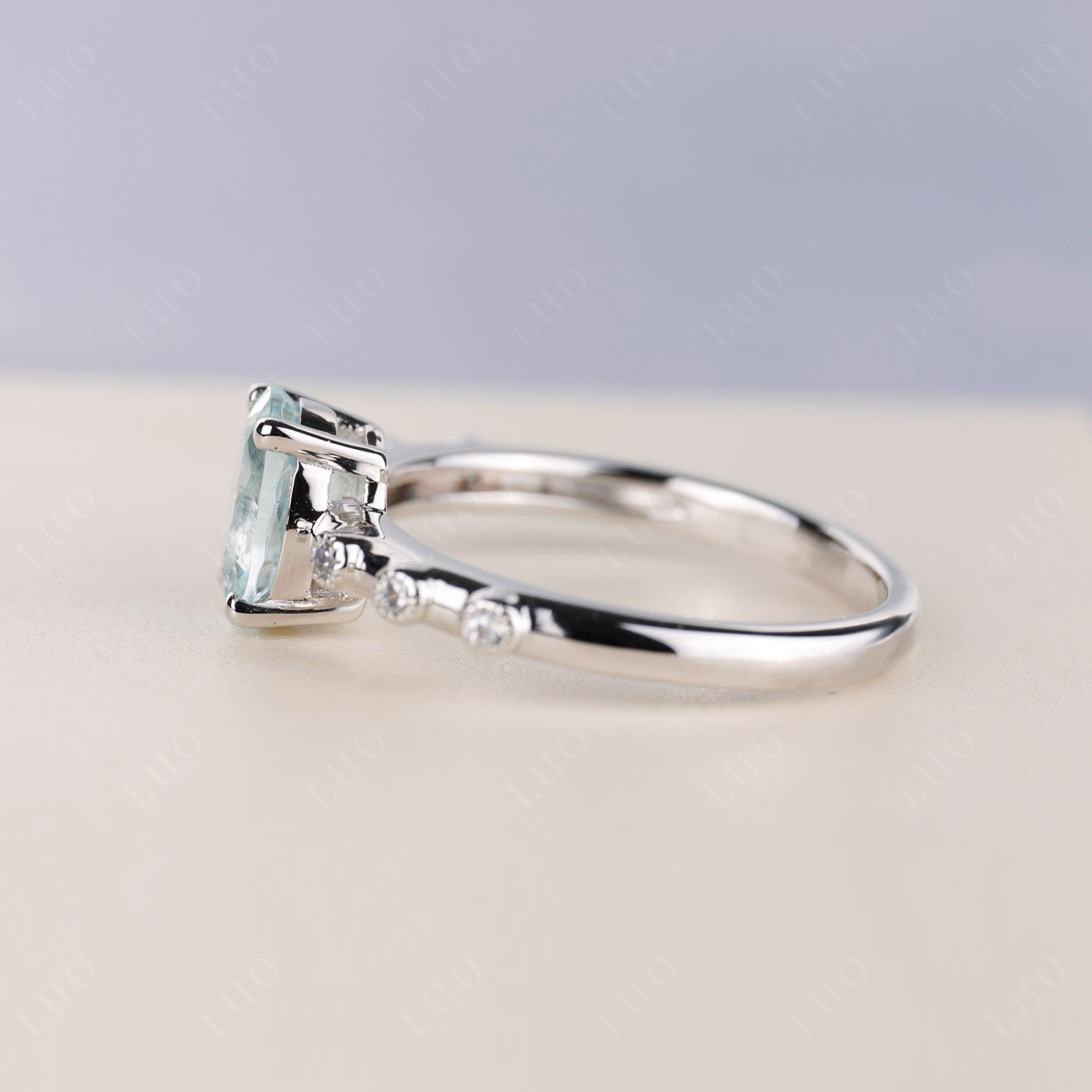 Antique Oval Cut Aquamarine Ring - LUO Jewelry