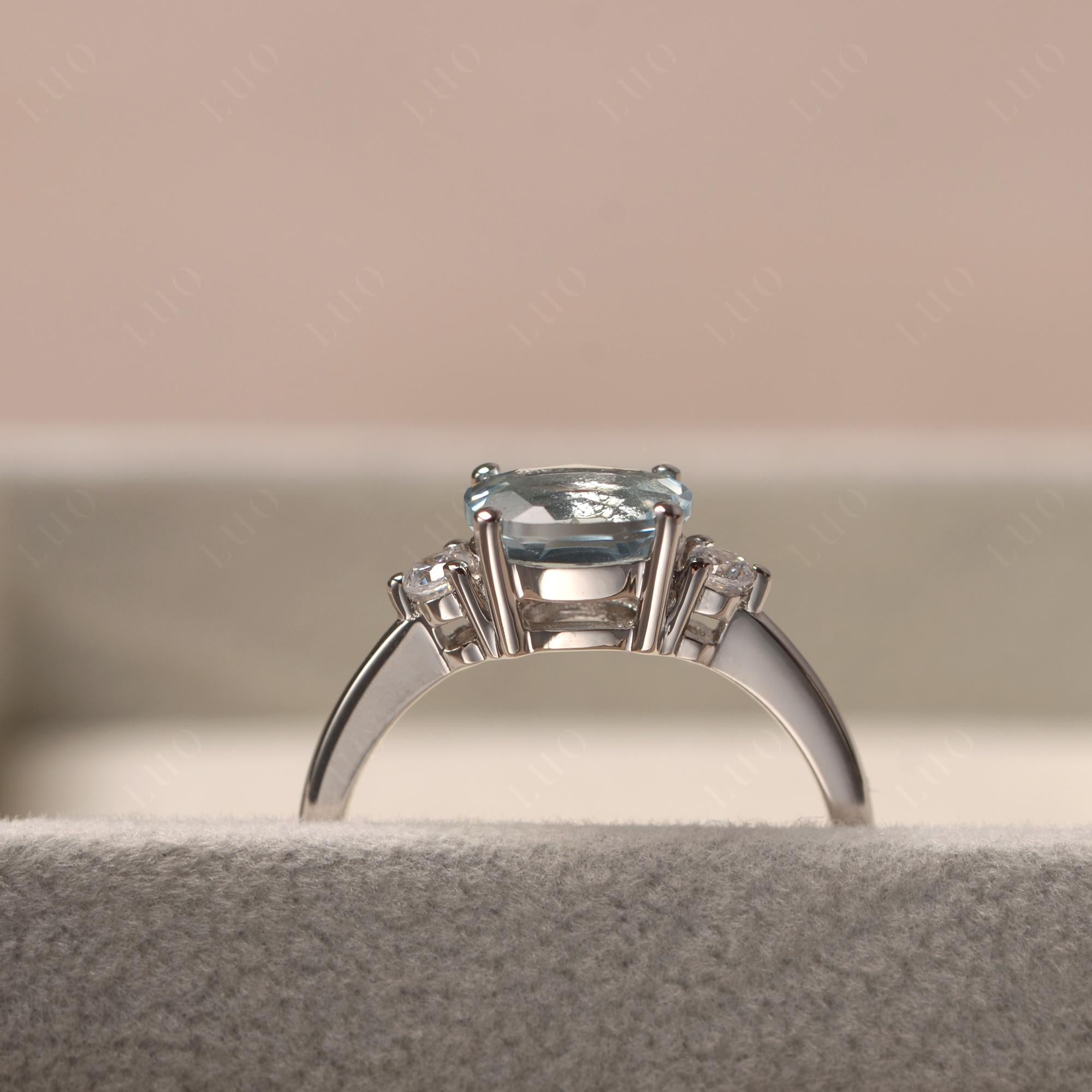 Oval East West Aquamarine Trilogy Ring - LUO Jewelry