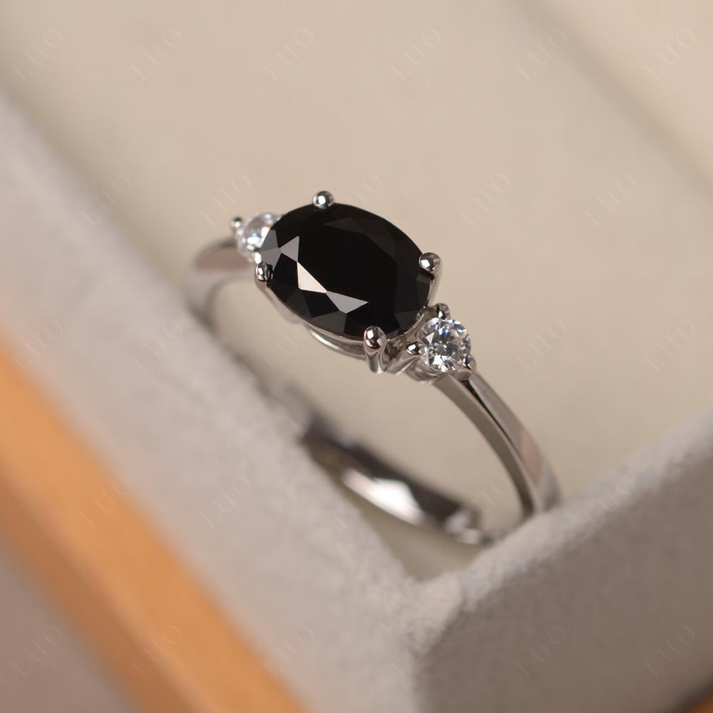 Oval East West Black Spinel Trilogy Ring - LUO Jewelry