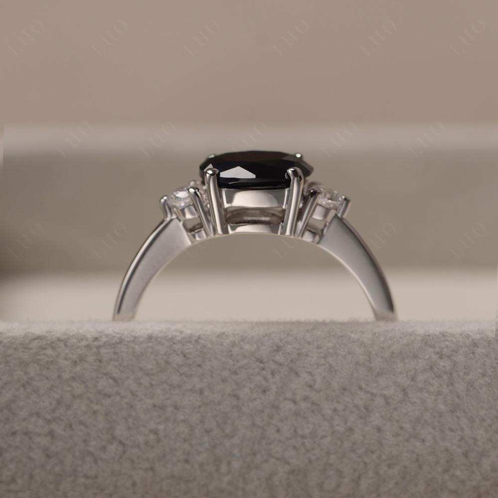 Oval East West Black Spinel Trilogy Ring - LUO Jewelry