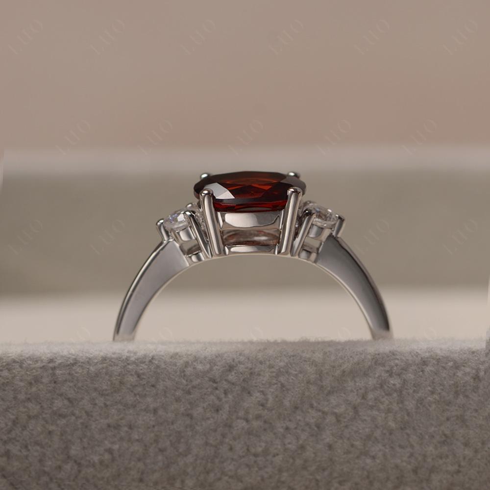 Oval East West Garnet Trilogy Ring - LUO Jewelry