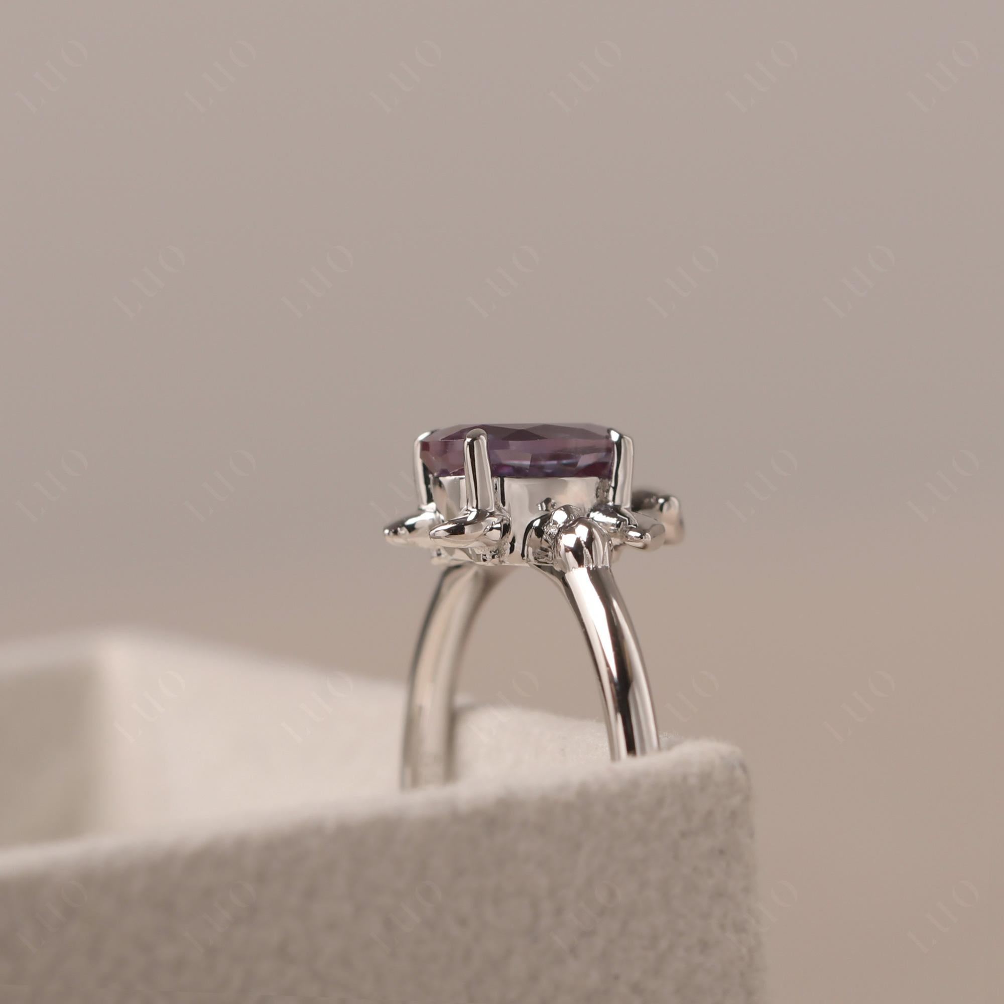 Oval Cut Alexandrite Turtle Ring - LUO Jewelry