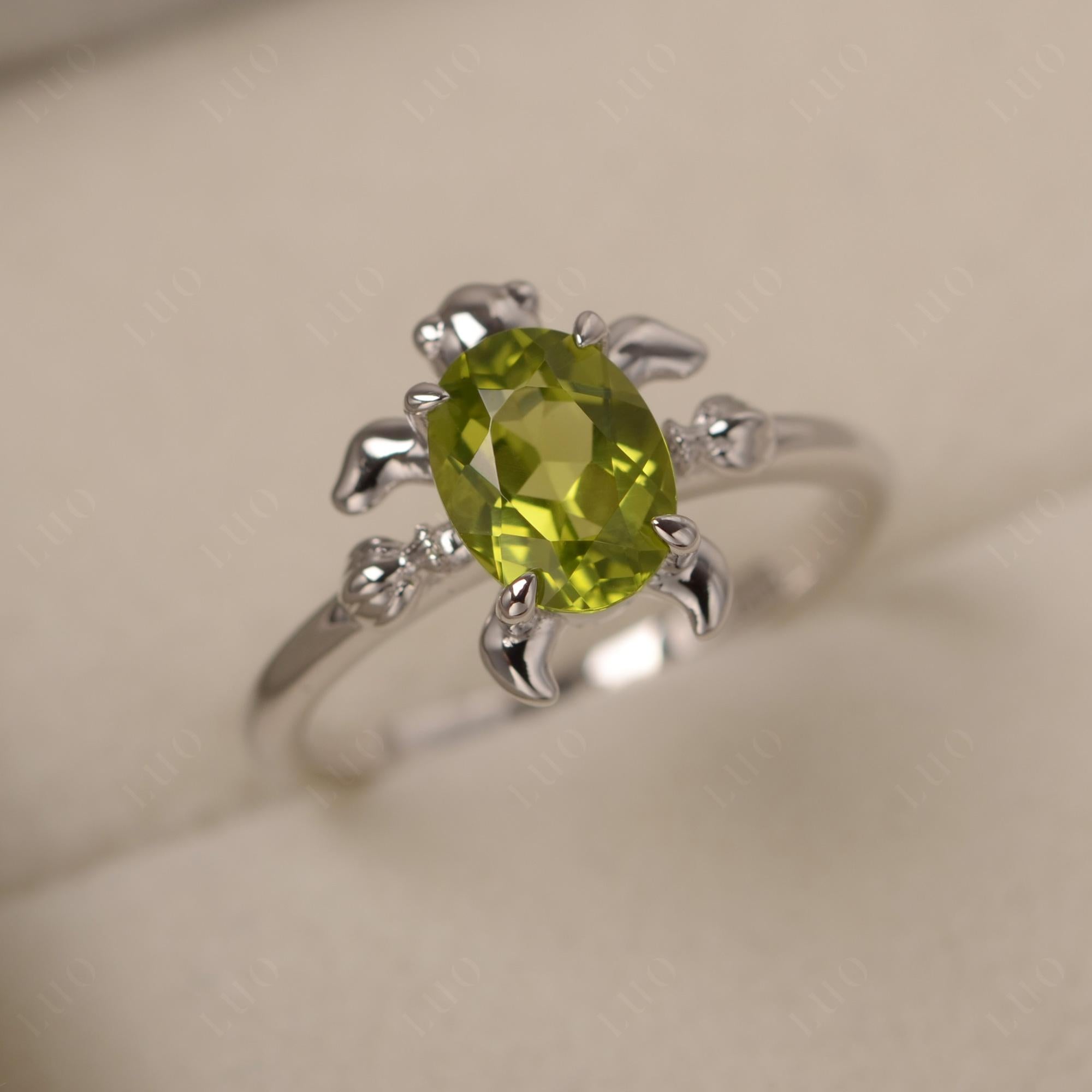 Peridot Sea Turtle Ring - LUO Jewelry