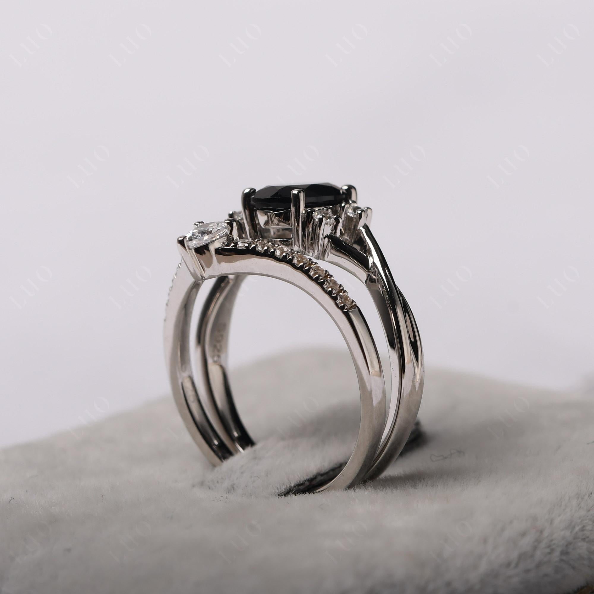 Oval Black Spinel Wedding Ring Set - LUO Jewelry