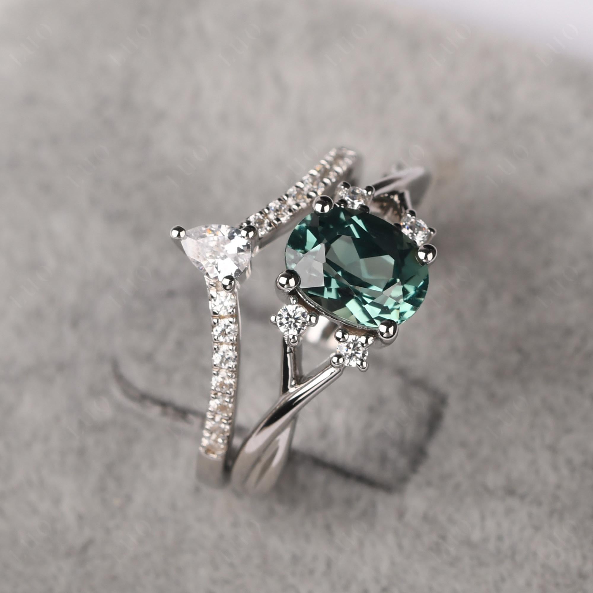 Green Sapphire Oval Engagement Ring with Wedding Band - LUO Jewelry