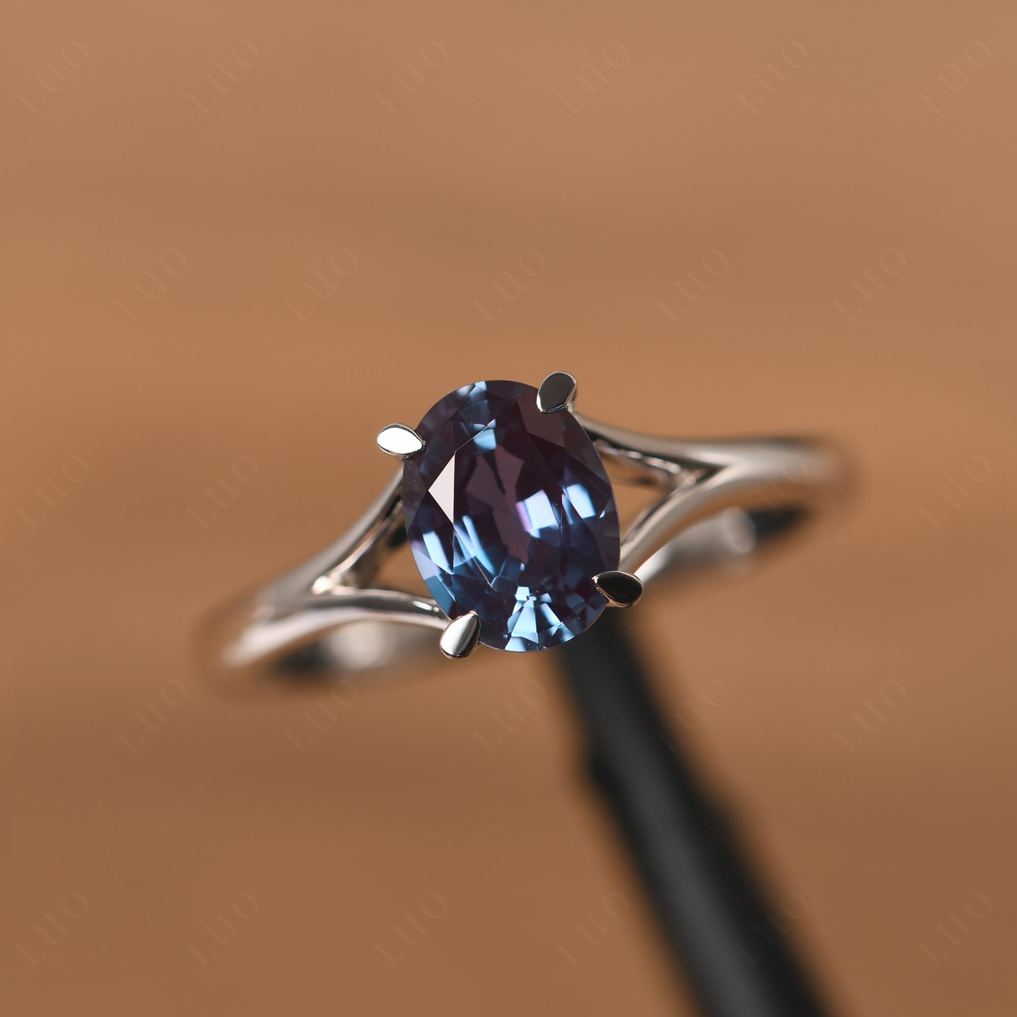 Alexandrite Split Shank Engagement Ring - LUO Jewelry