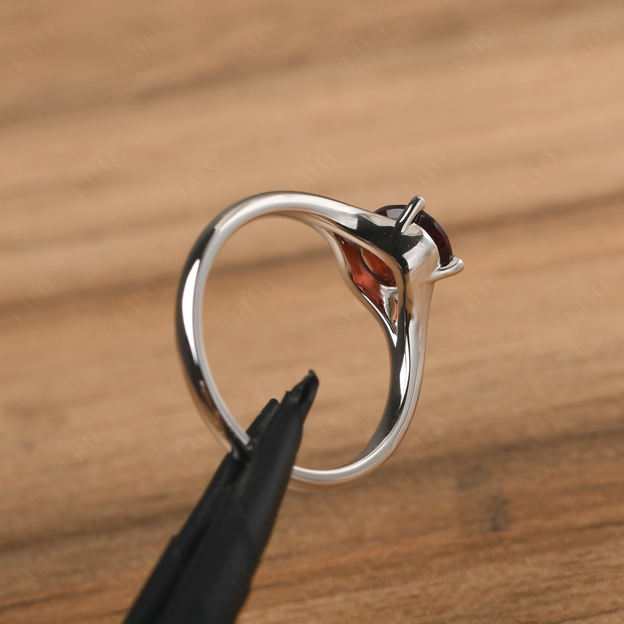 Garnet Split Shank Ring - LUO Jewelry