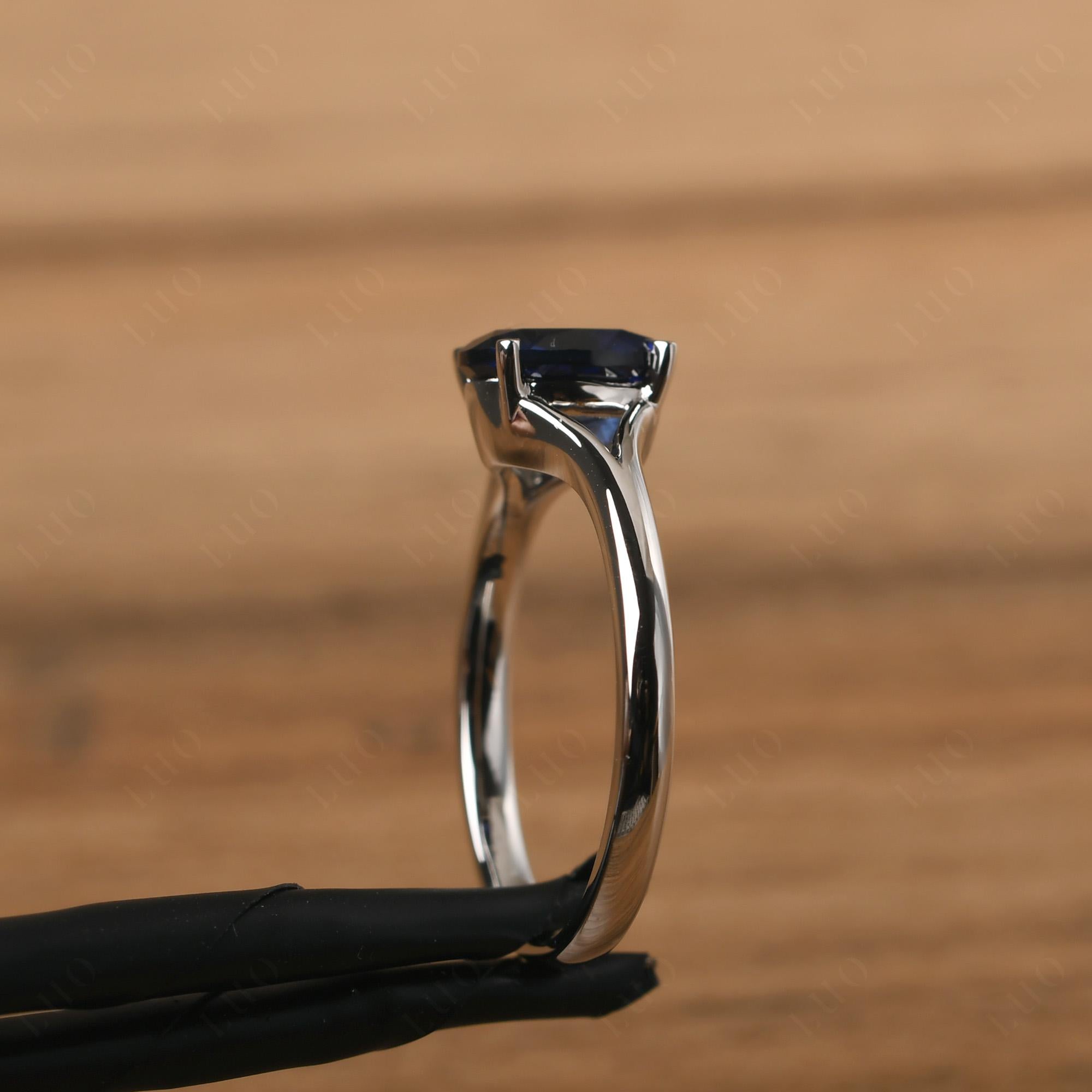 Sapphire Split Shank Ring - LUO Jewelry