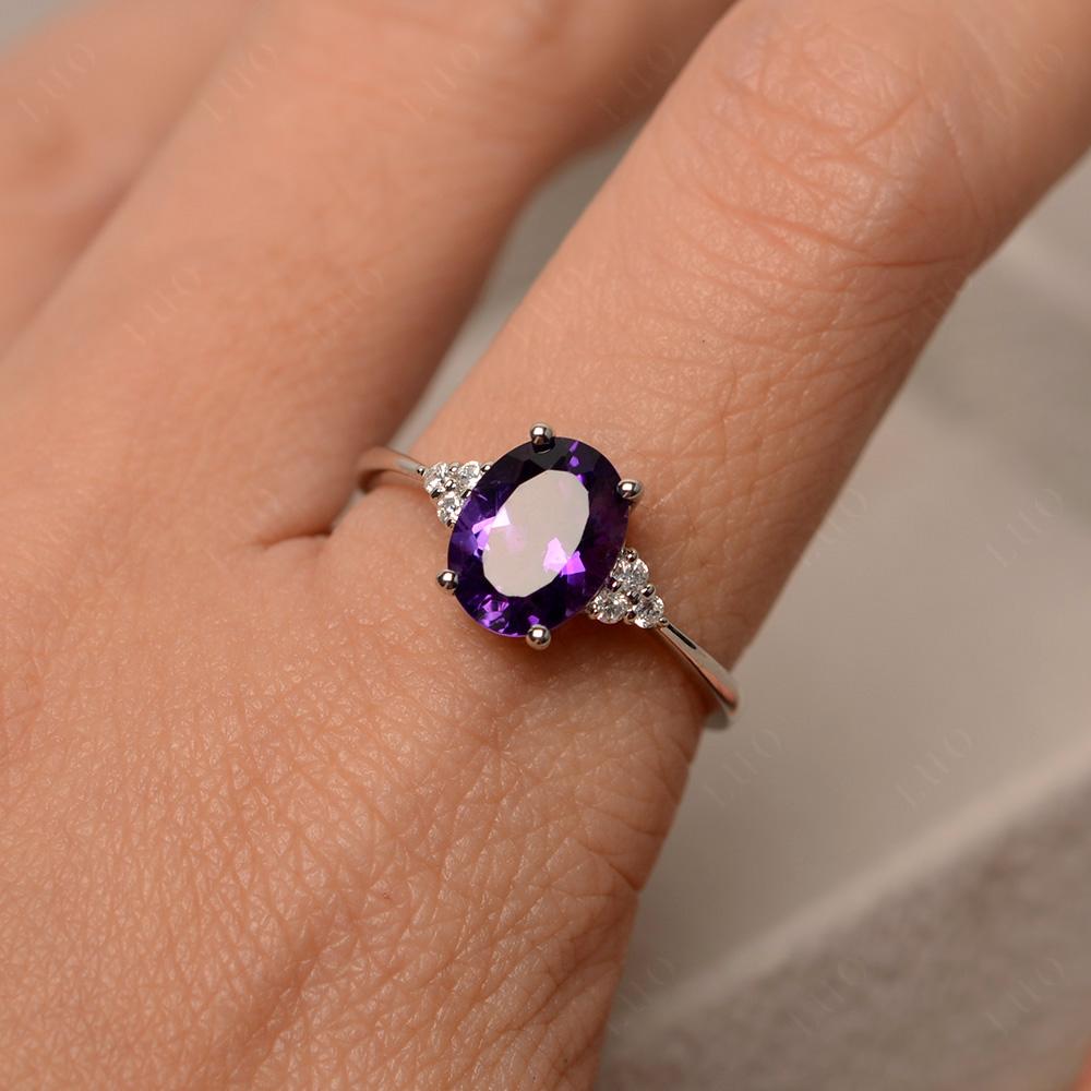 Simple Oval Amethyst Ring - LUO Jewelry