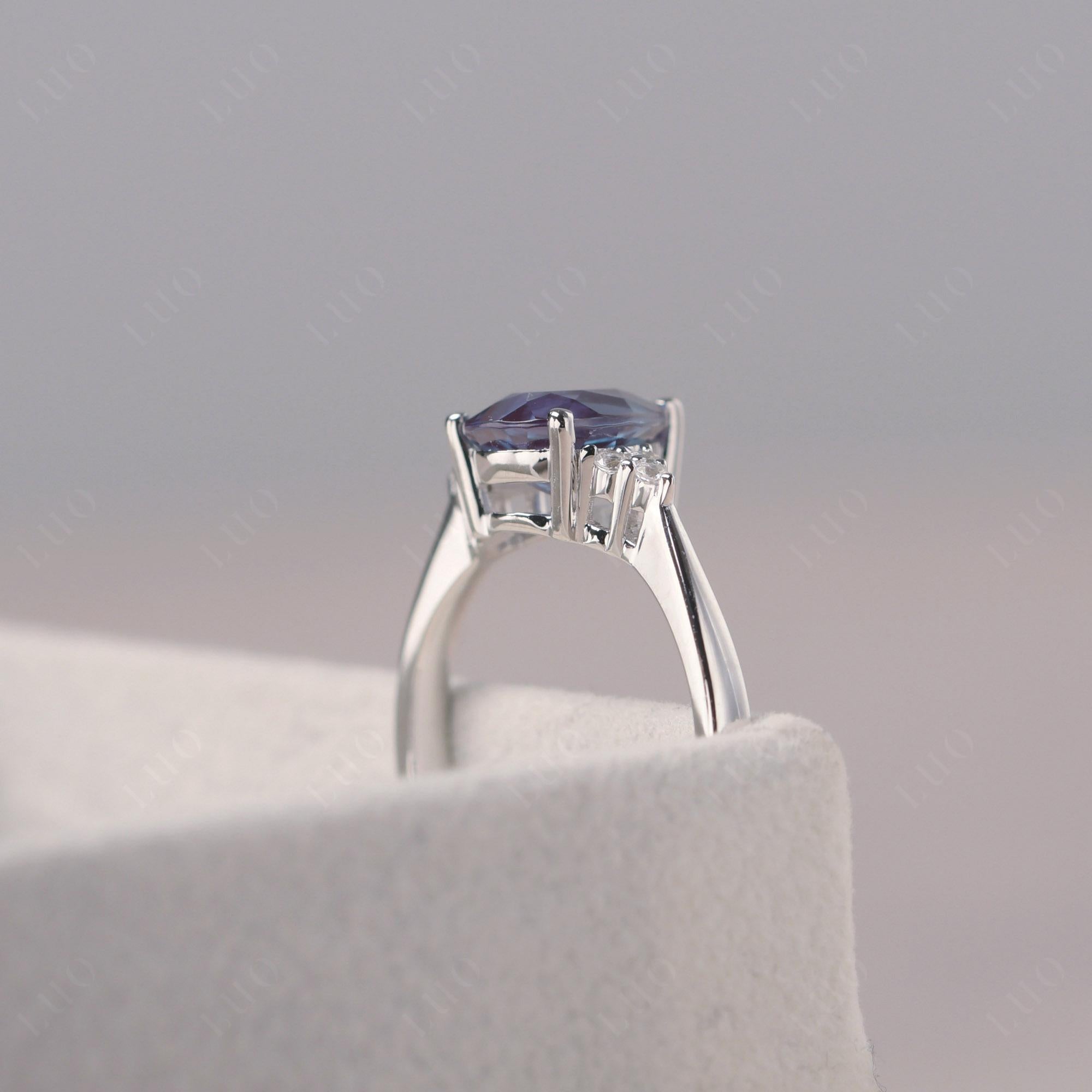 Pear Shaped Alexandrite Promise Ring - LUO Jewelry