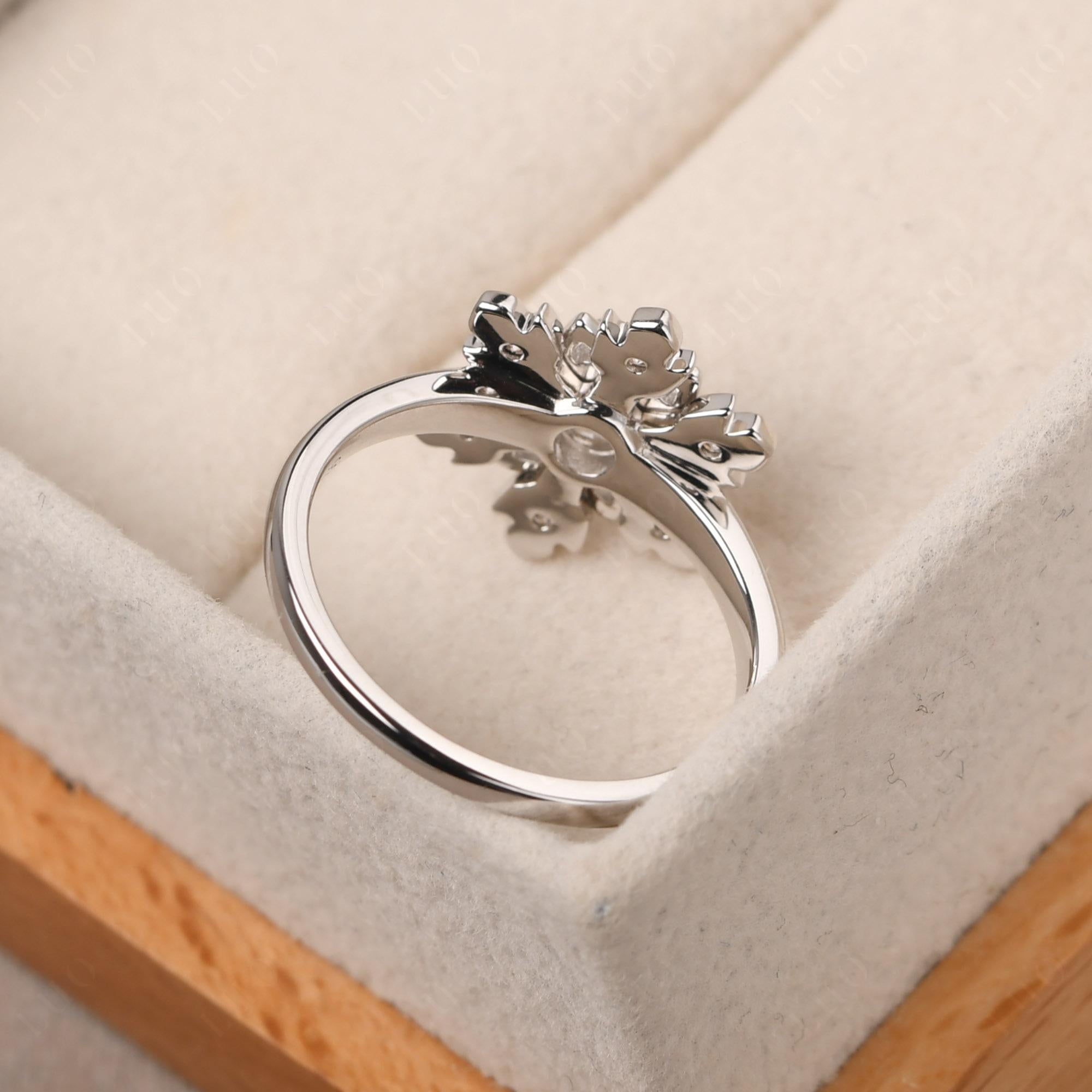 Cubic Zirconia Snowflake Engagement Ring - LUO Jewelry