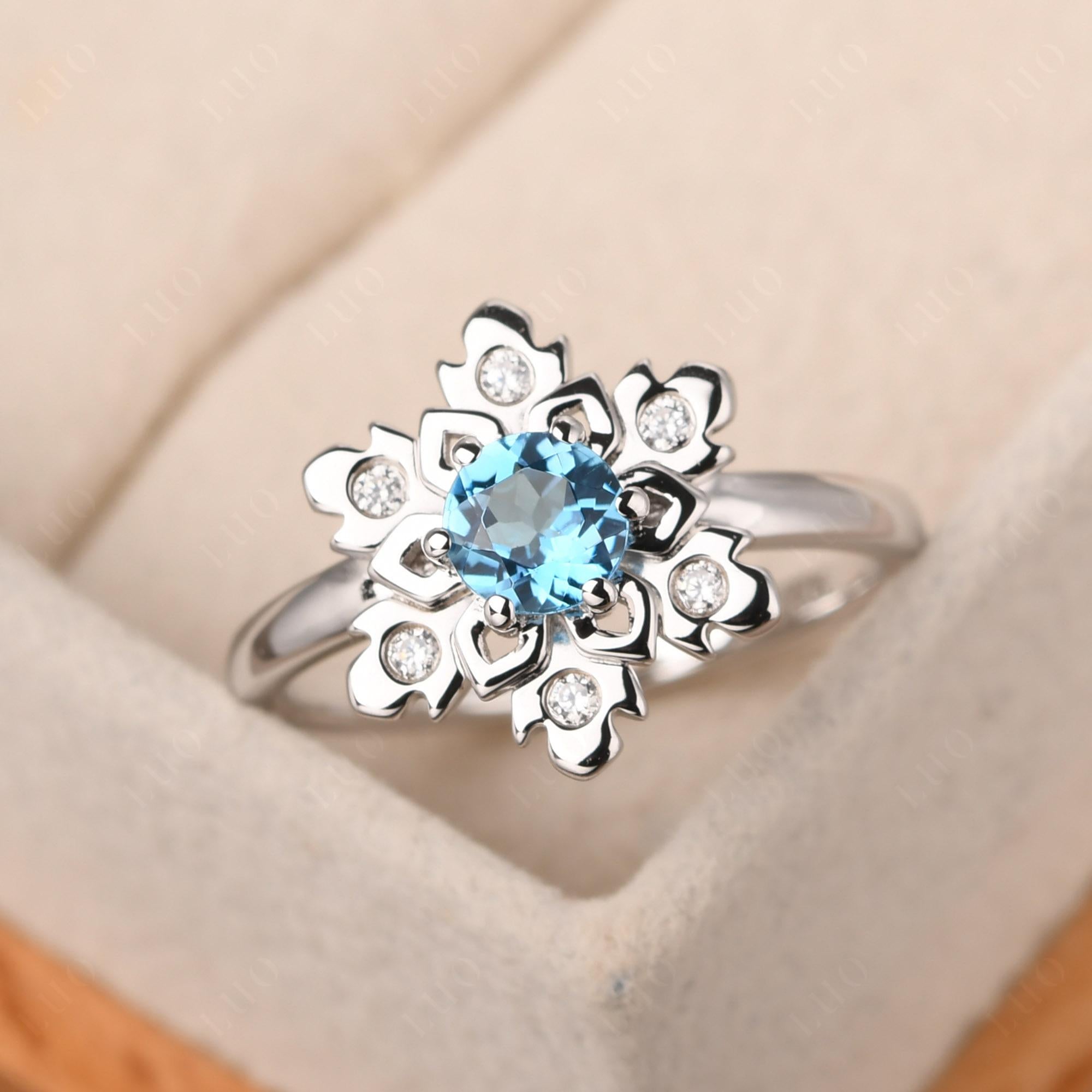 Swiss Blue Topaz Snowflake Ring - LUO Jewelry