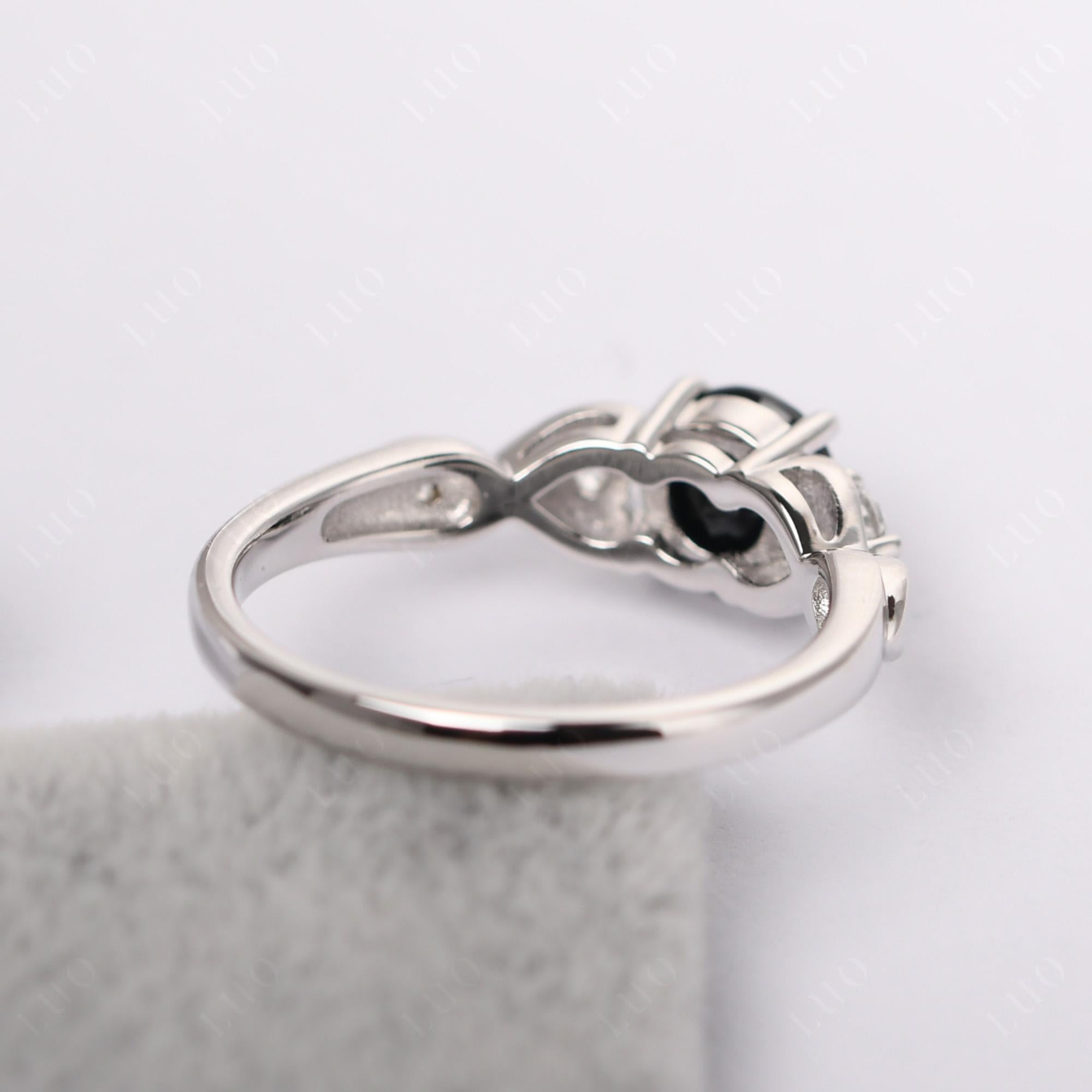 Black Spinel Twisted Ring - LUO Jewelry