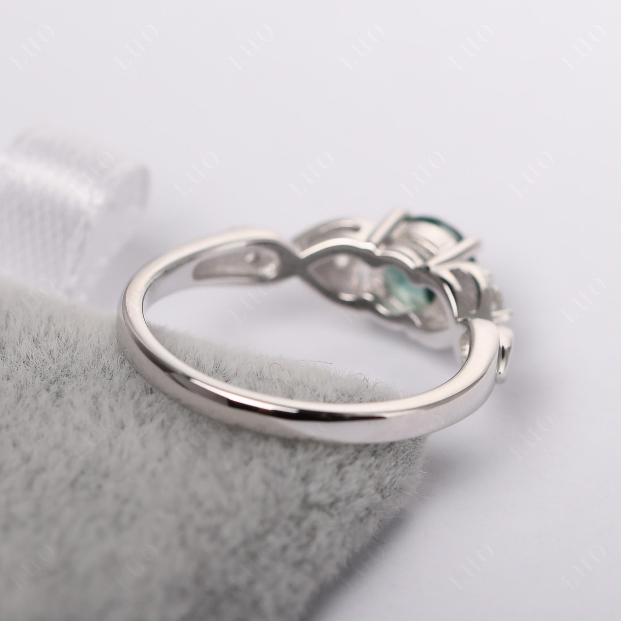 Green Sapphire Twisted Ring - LUO Jewelry