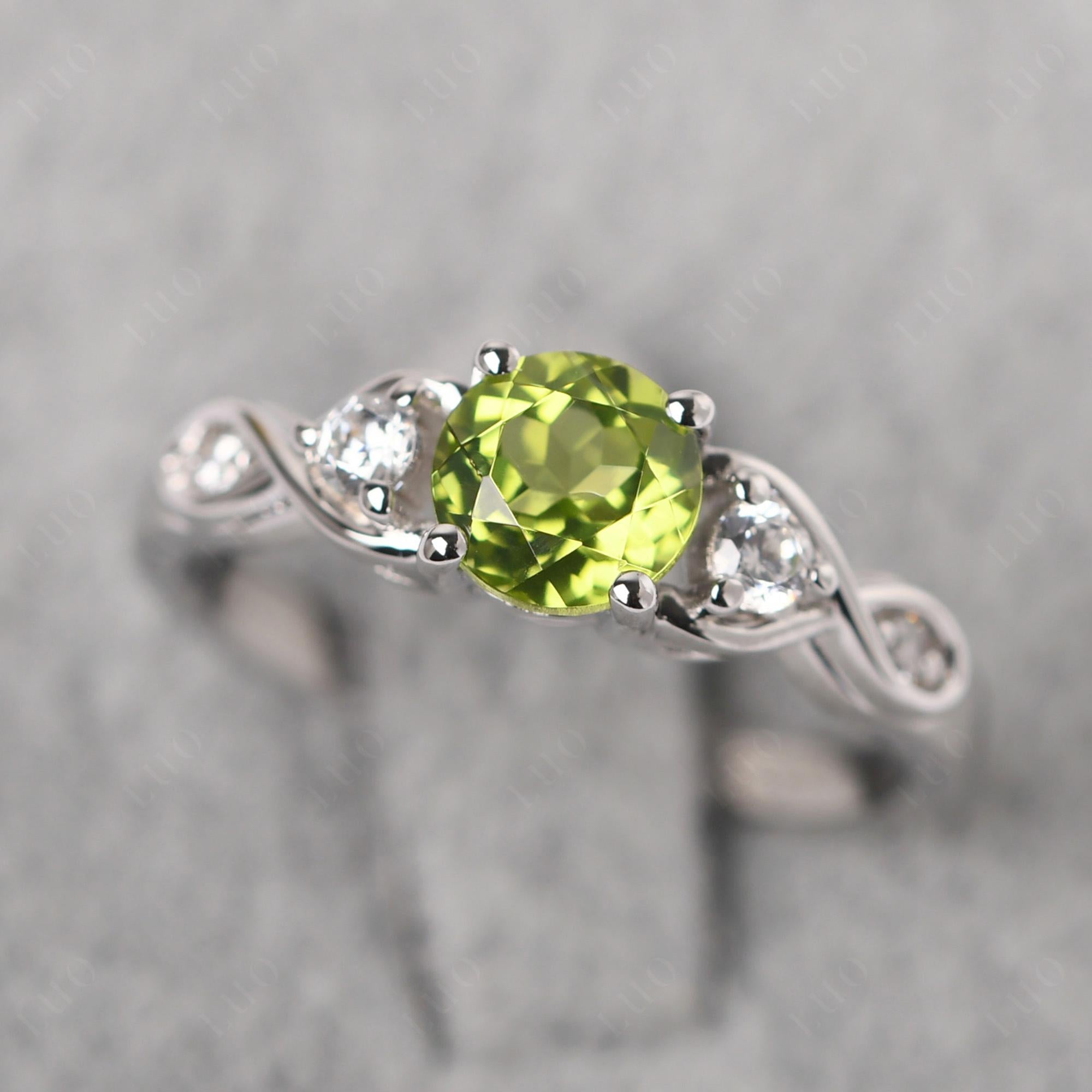Peridot Twisted Ring - LUO Jewelry
