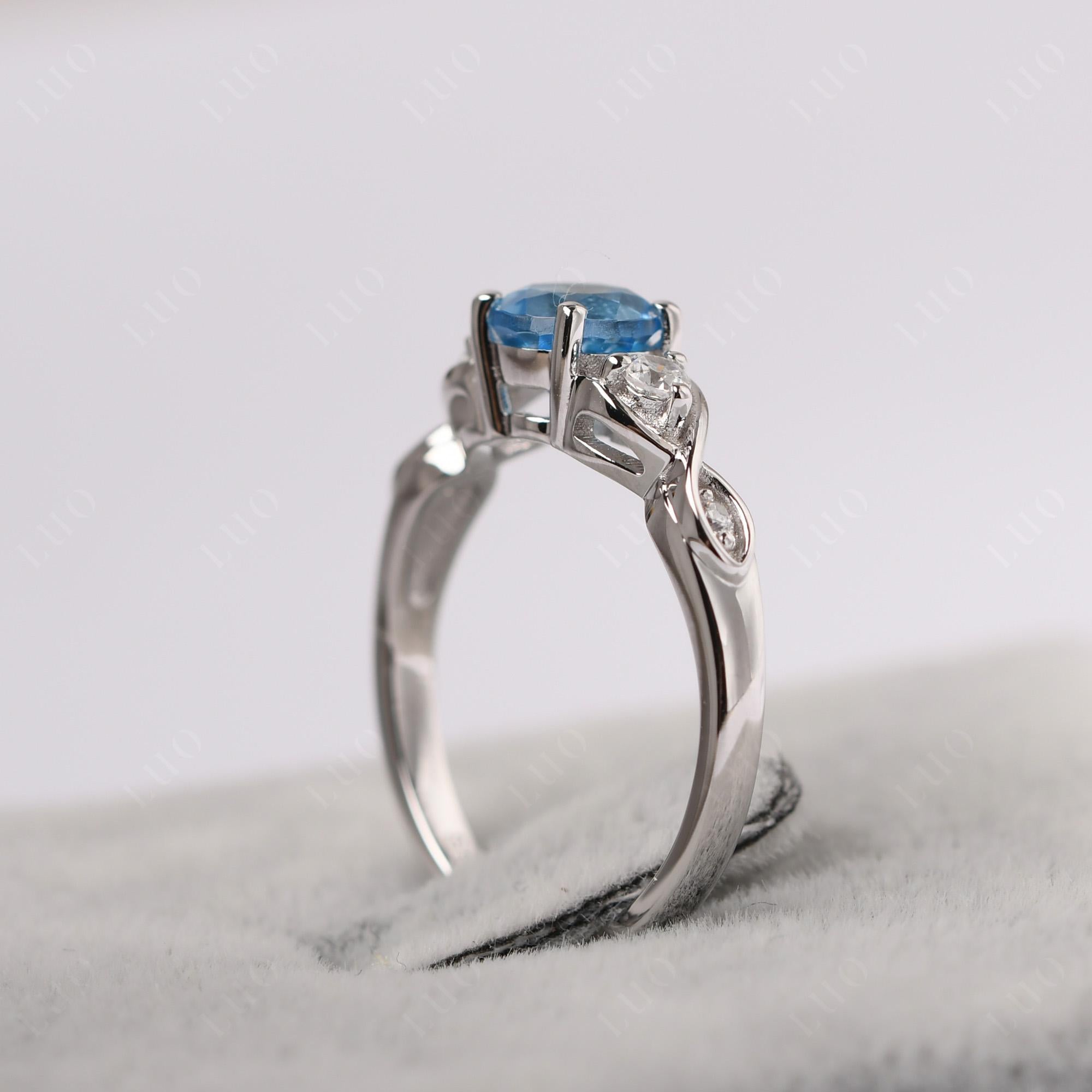 Swiss Blue Topaz Twisted Ring - LUO Jewelry
