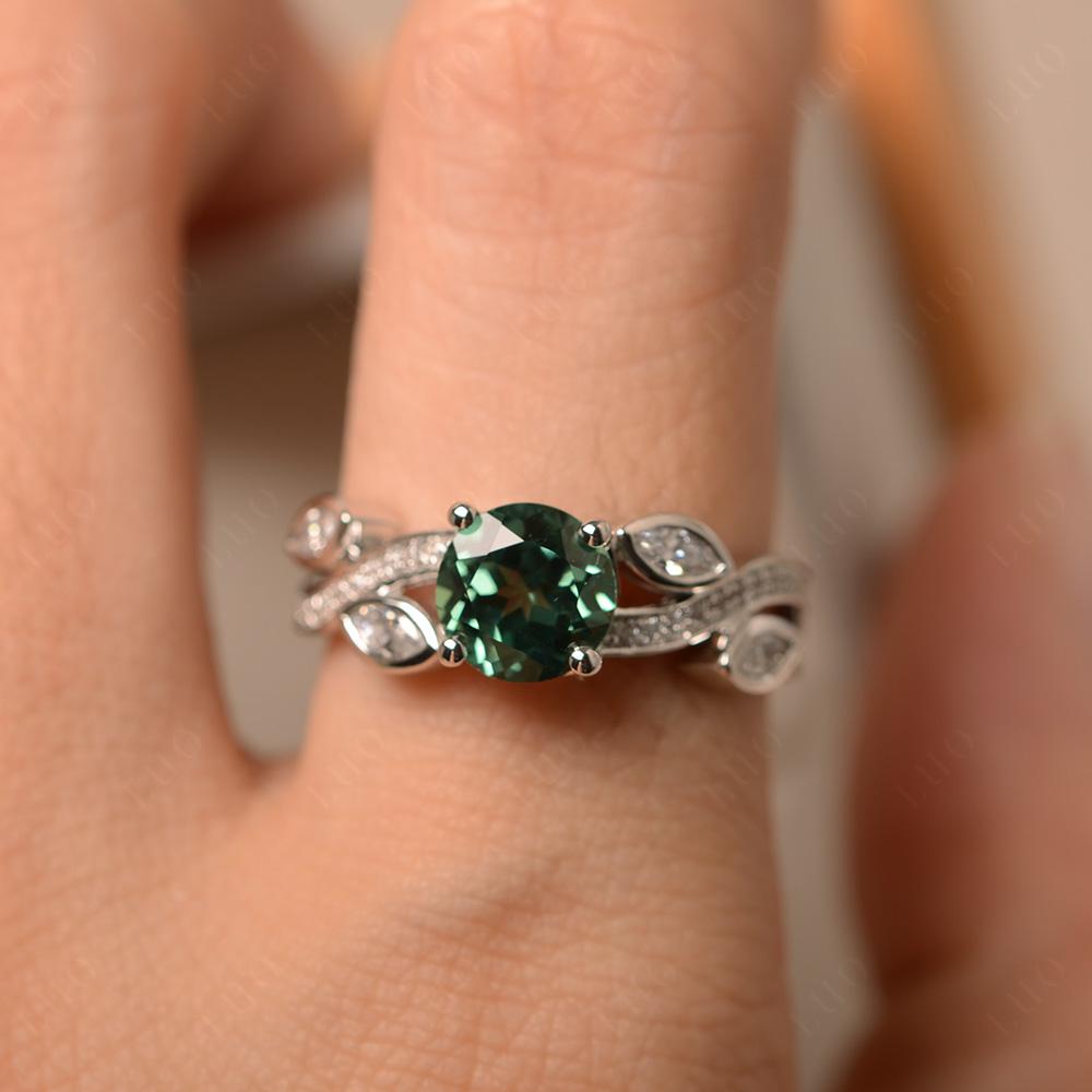 Green Sapphire Twisted Leaf Engagement Ring - LUO Jewelry