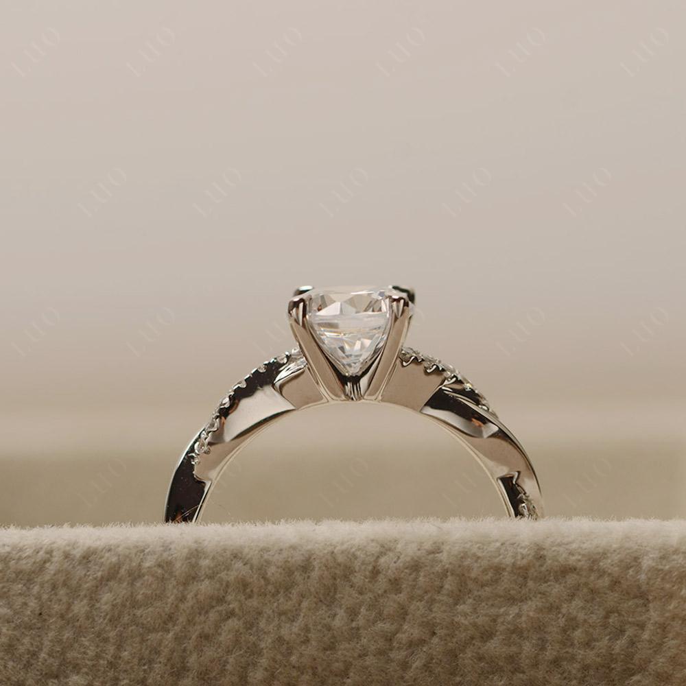 Cubic Zirconia Twisted Engagement Ring - LUO Jewelry