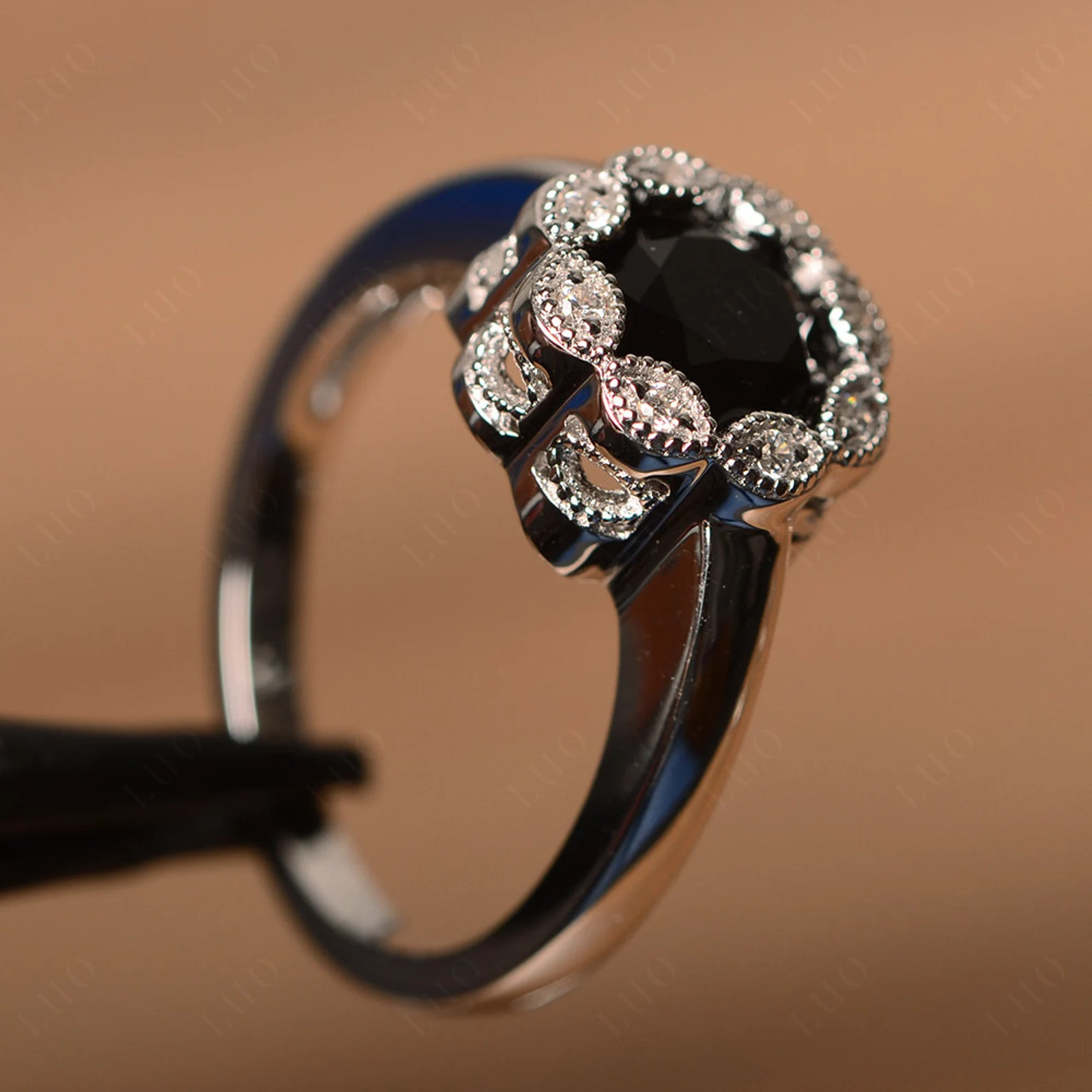 Vintage Black Spinel Ring Halo Flower Ring - LUO Jewelry