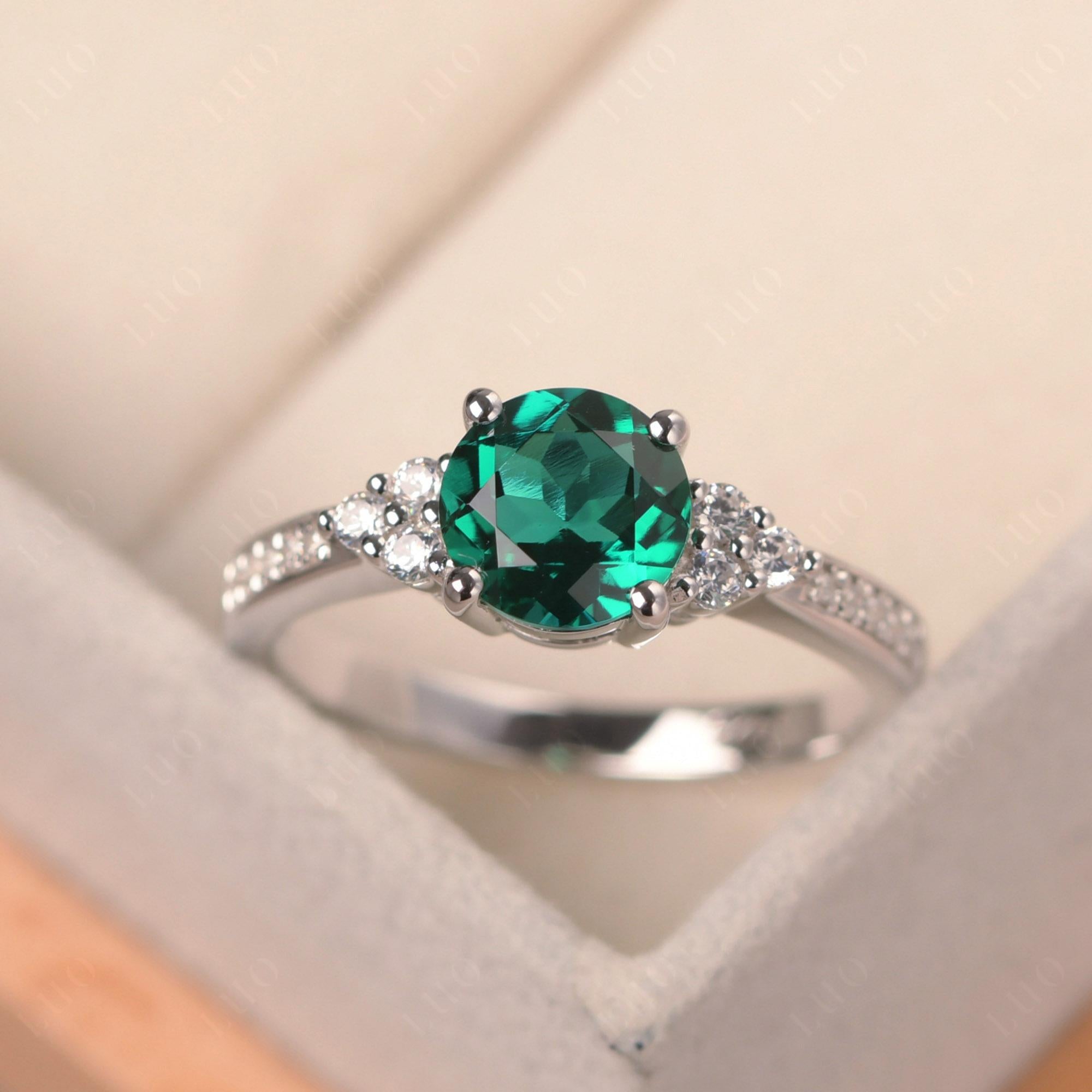Round Cut Emerald Engagement Ring - LUO Jewelry