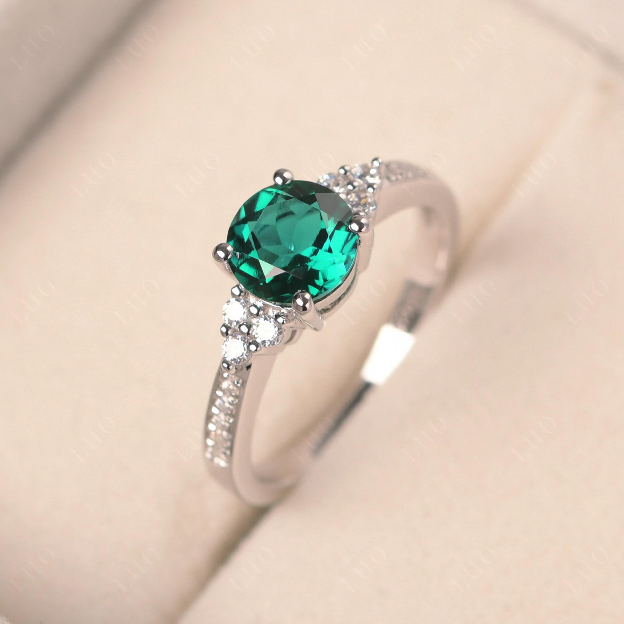 Round Cut Emerald Engagement Ring - LUO Jewelry