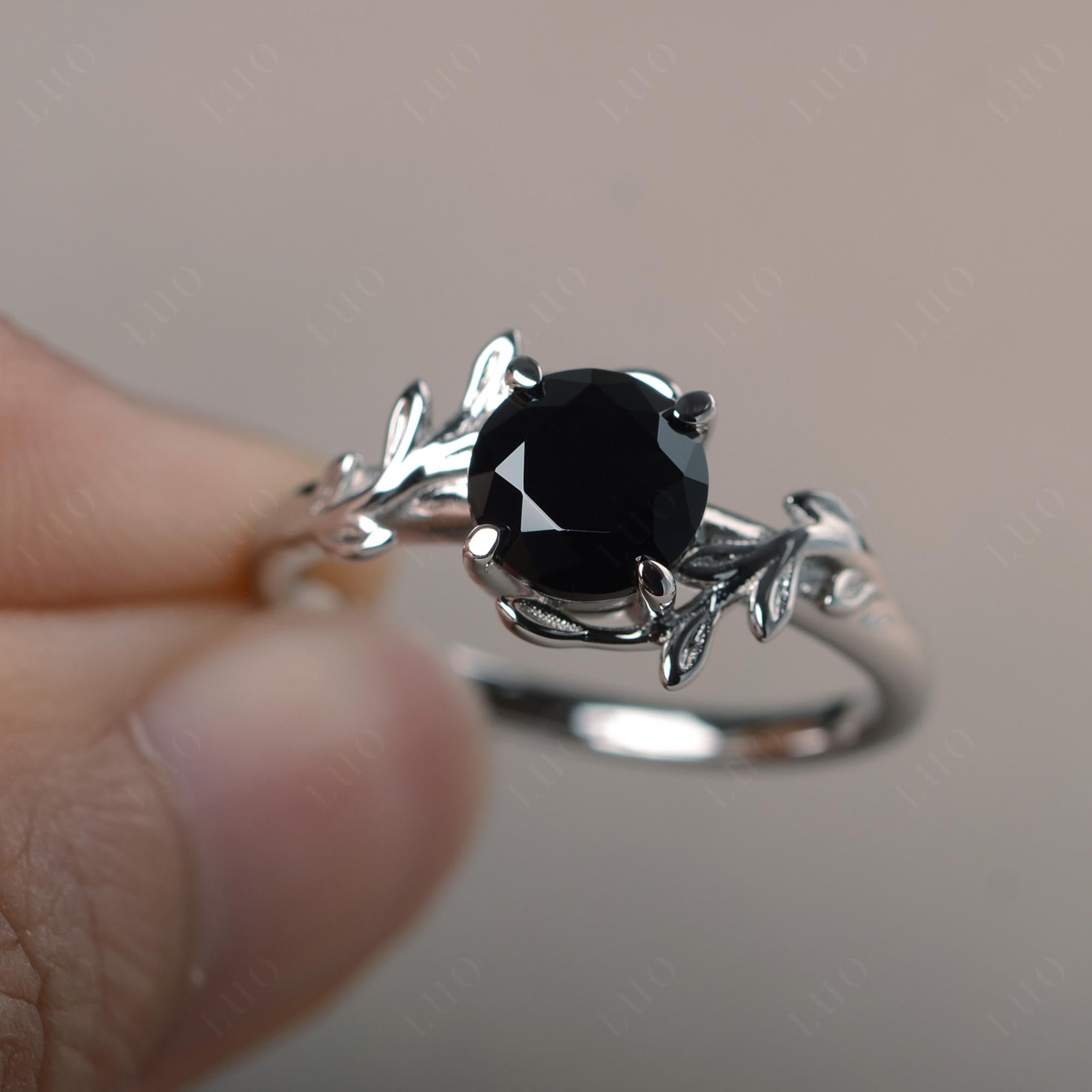 Black Spinel Vine Ring - LUO Jewelry